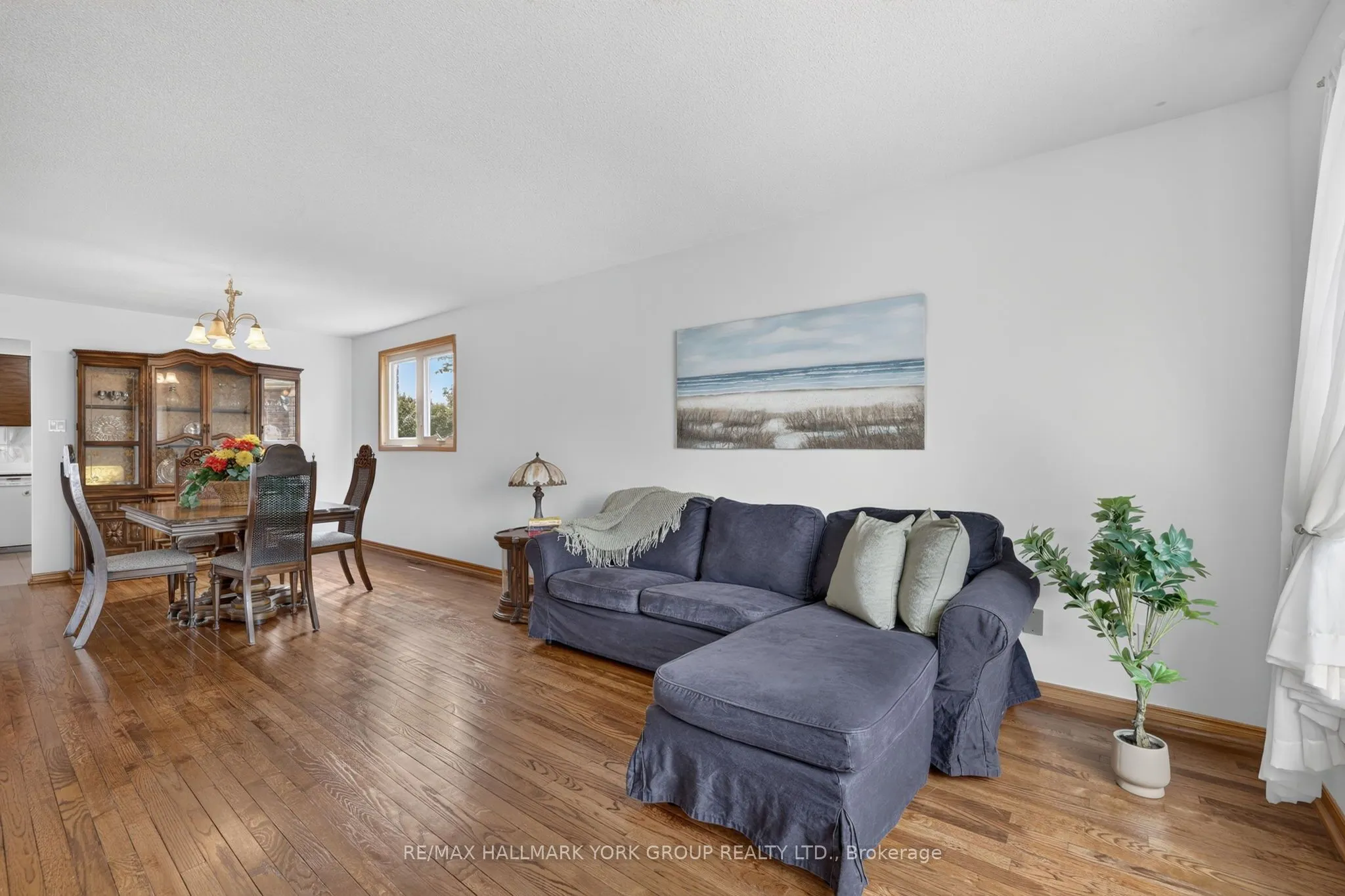 59 Riverglen Drive