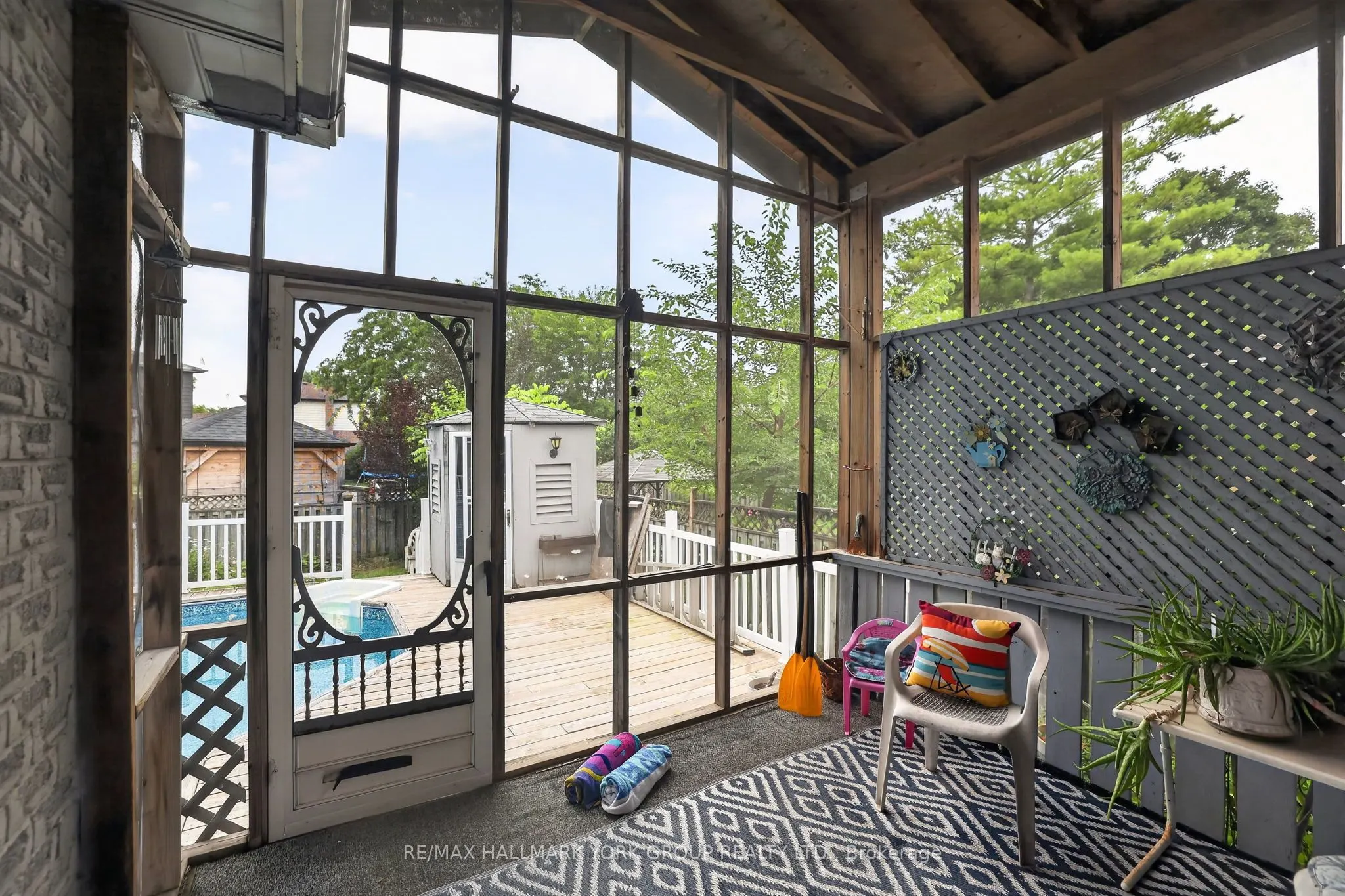 59 Riverglen Drive
