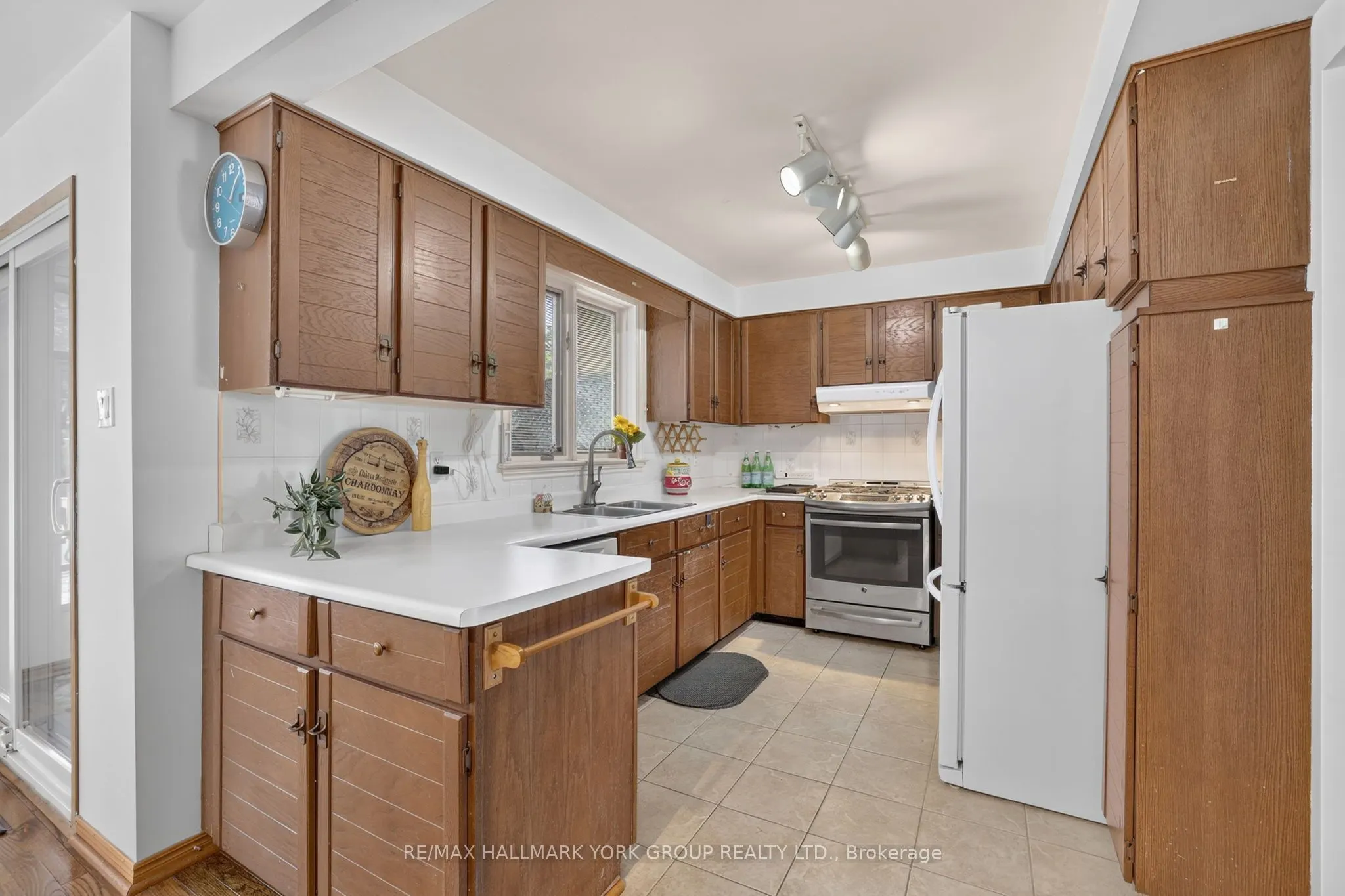 59 Riverglen Drive