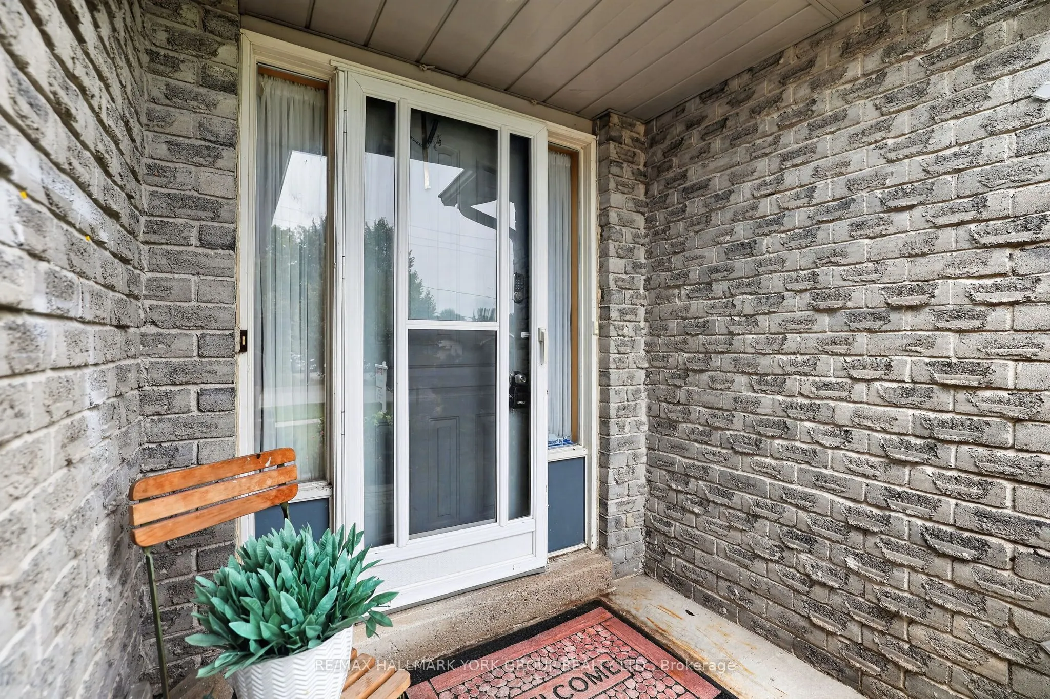59 Riverglen Drive