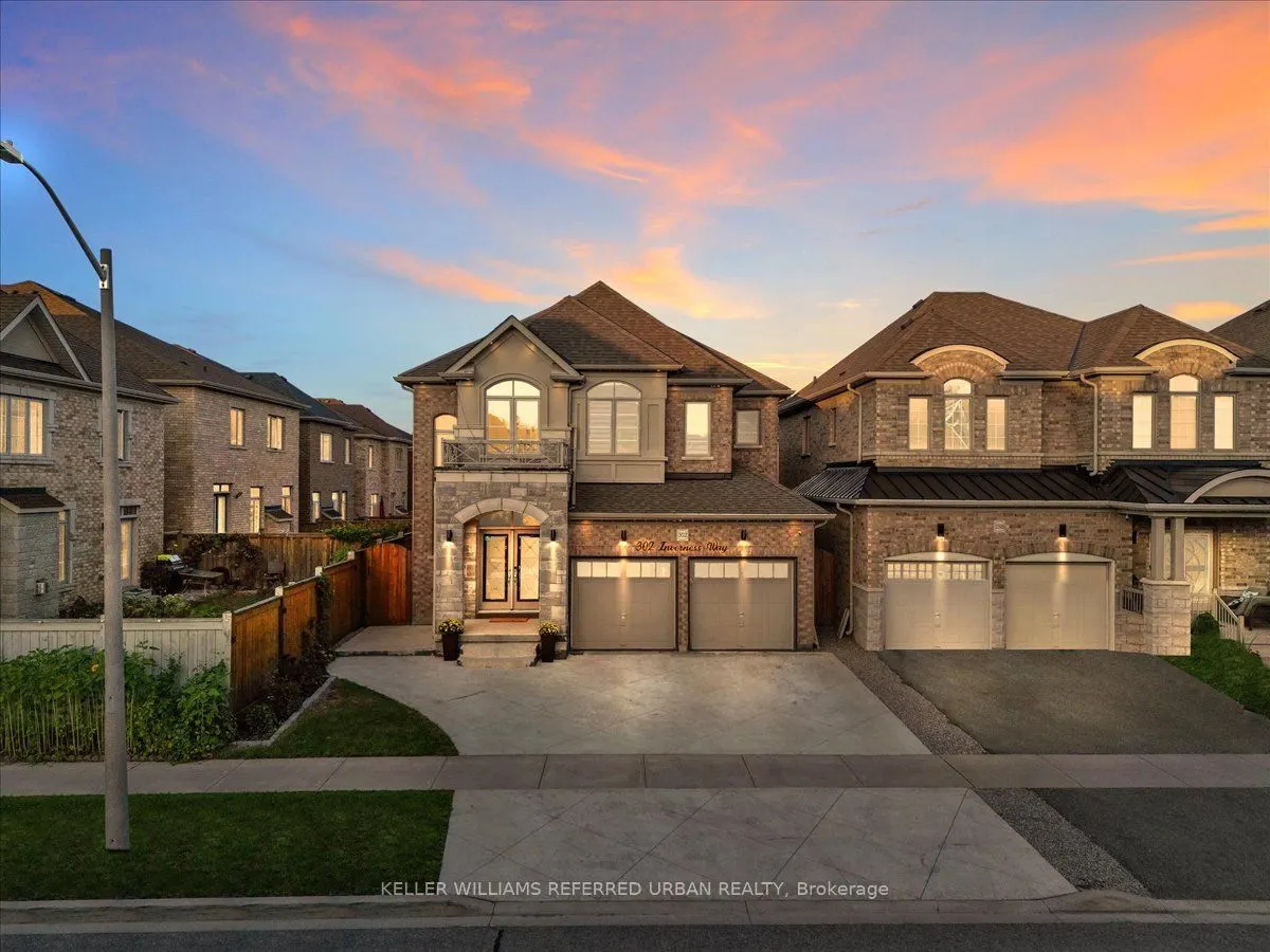 302 Inverness Way