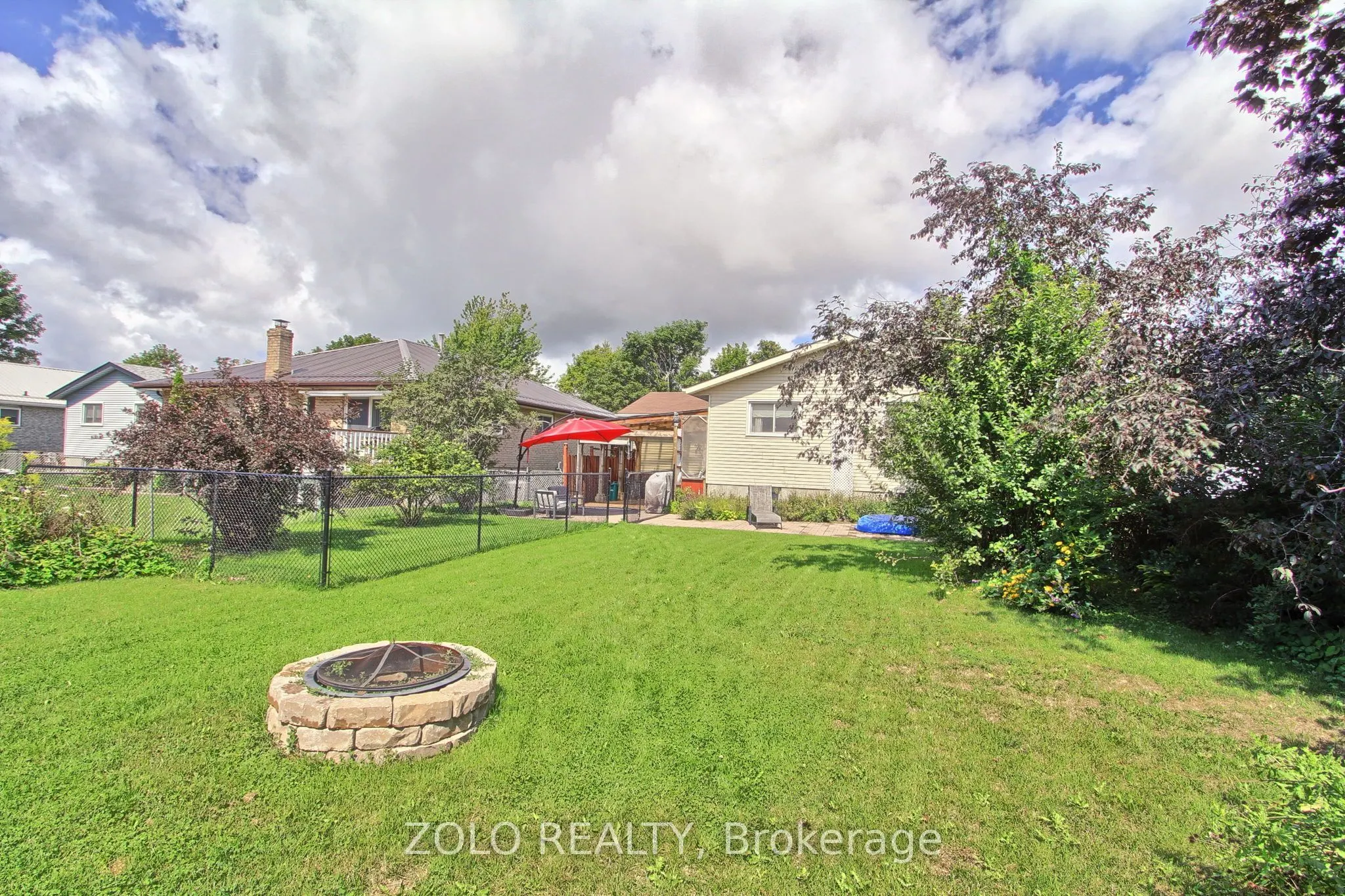 545 Colyer Street