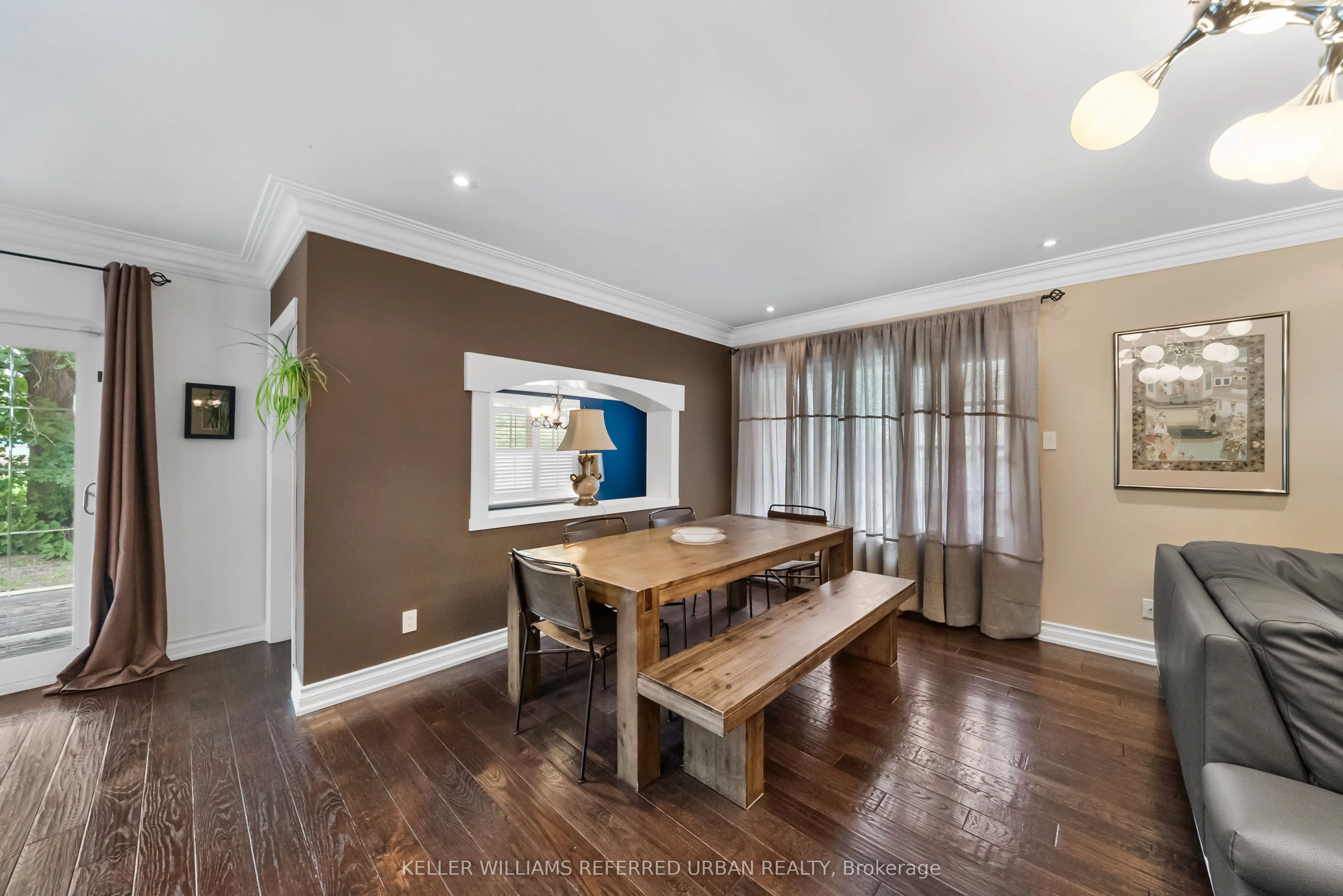63 Roosevelt Drive