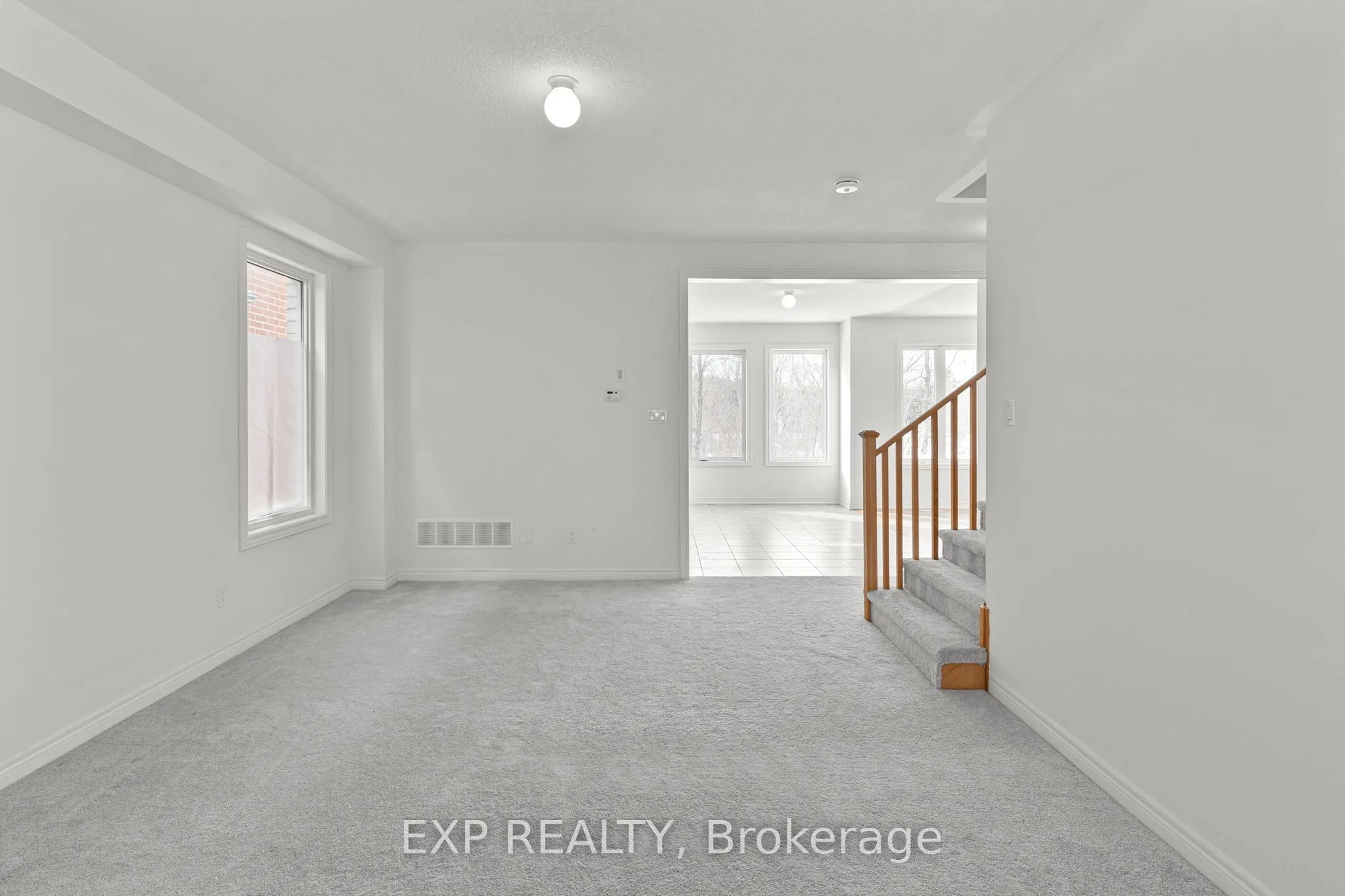 52 Baycroft Boulevard