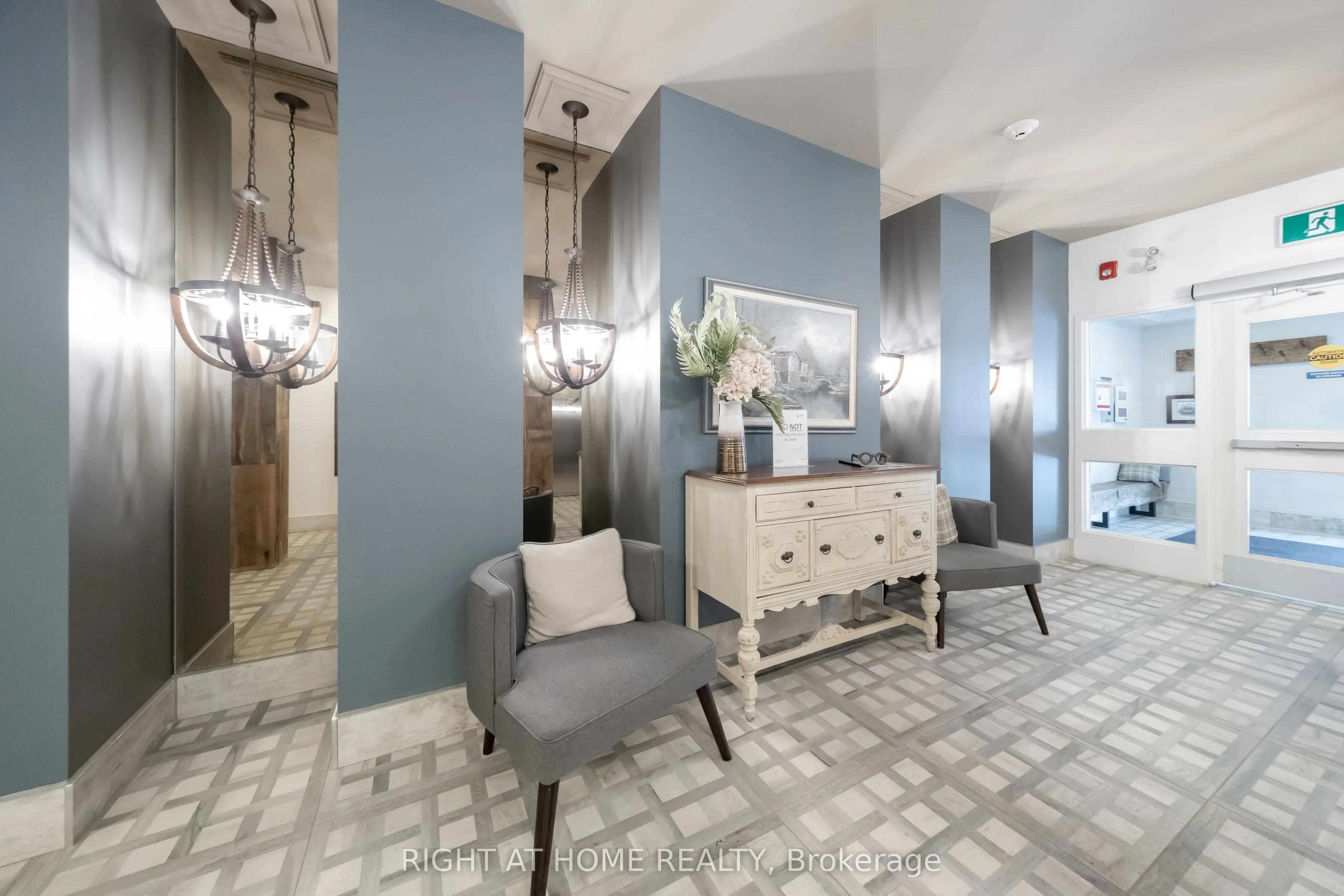 157 Wellington Street E #304