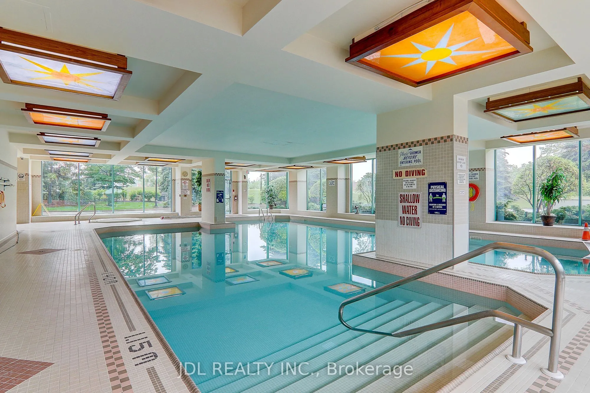 7825 Bayview Avenue #219