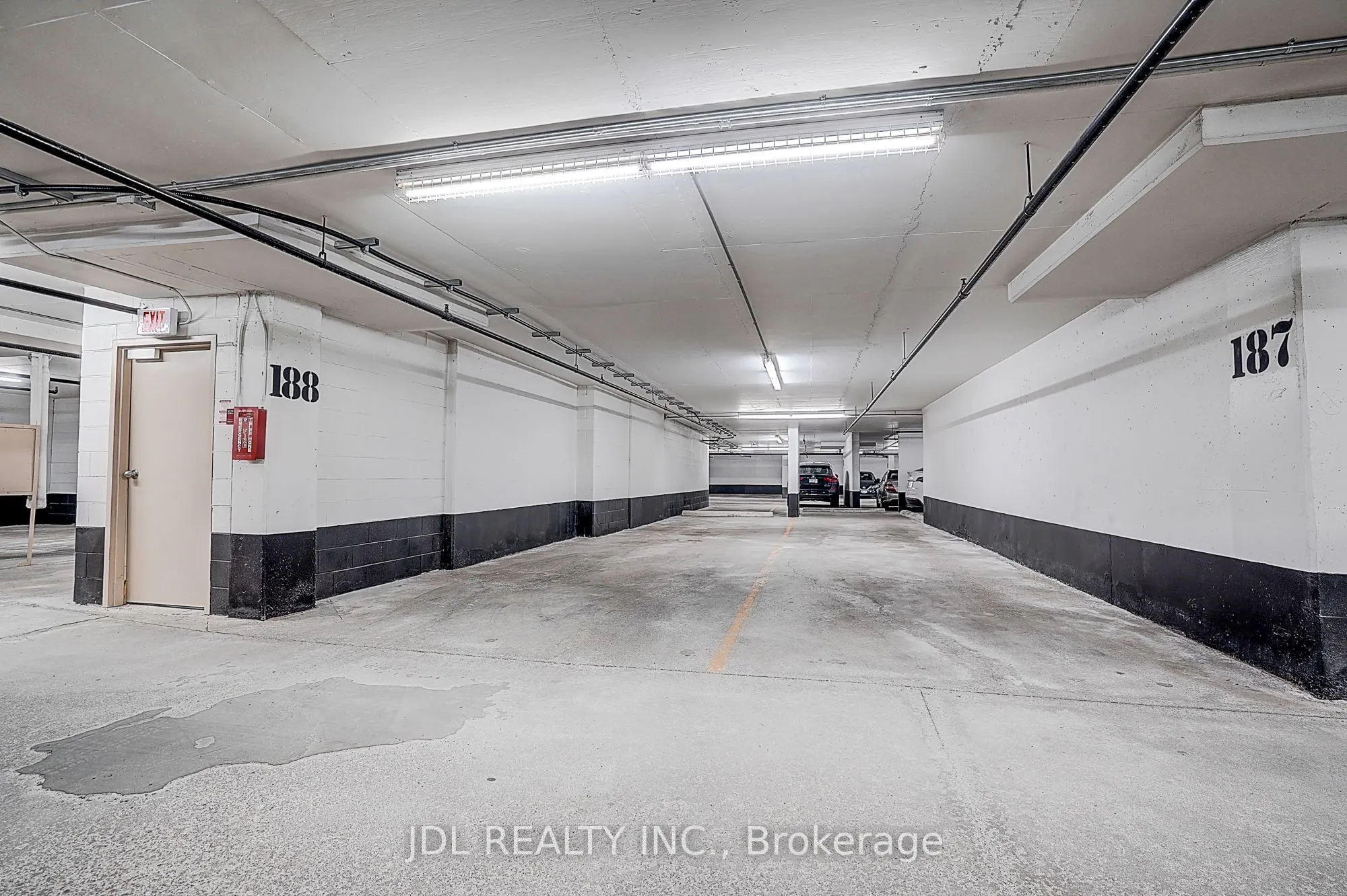 7825 Bayview Avenue #219