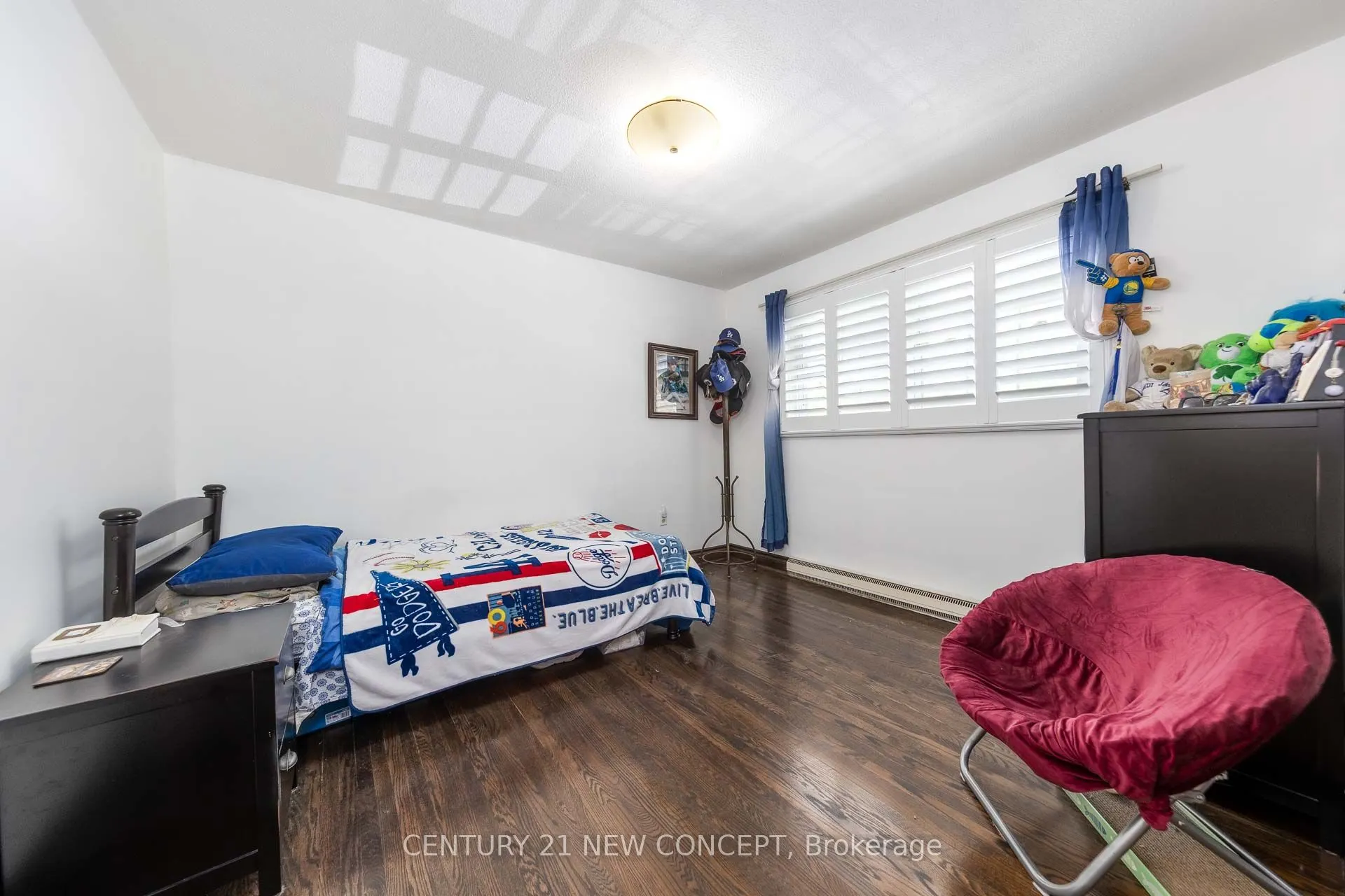 20430 Bathurst Street