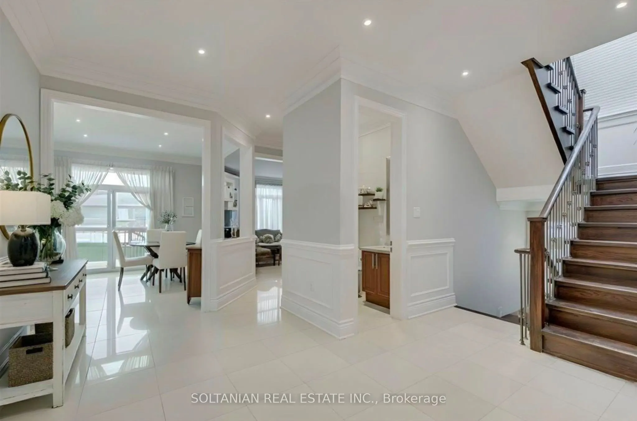 90 Grandview Avenue