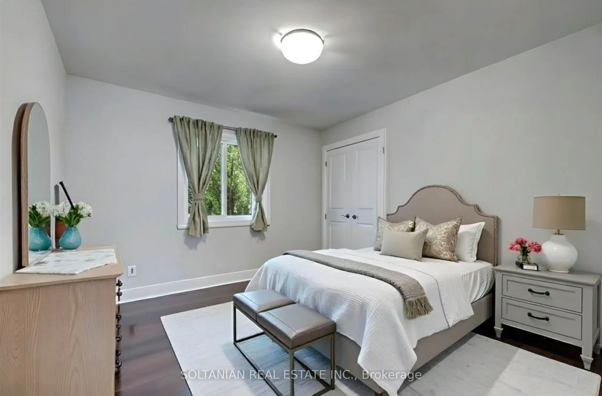 90 Grandview Avenue