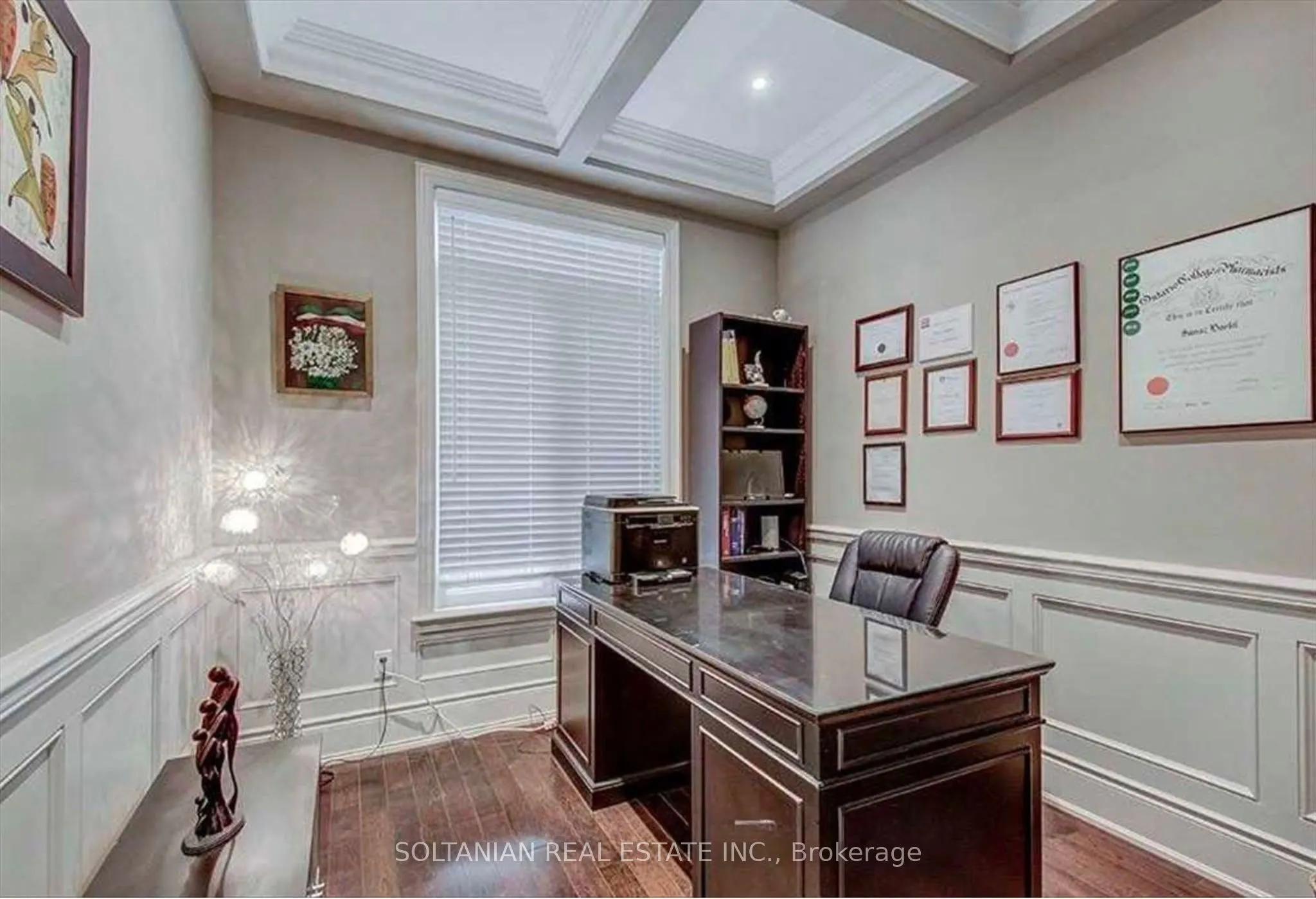 90 Grandview Avenue