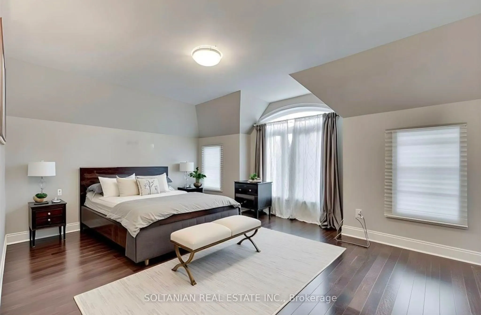 90 Grandview Avenue
