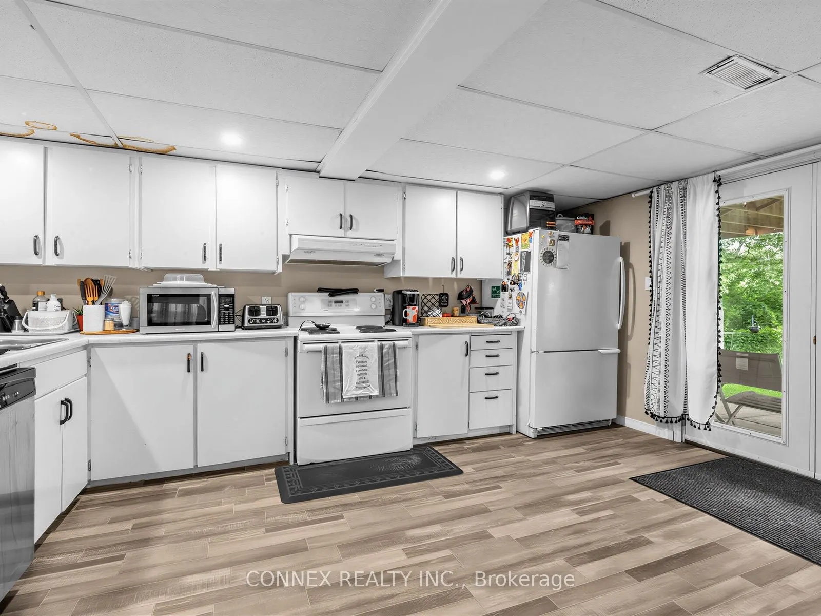 77 Colony Trail Boulevard