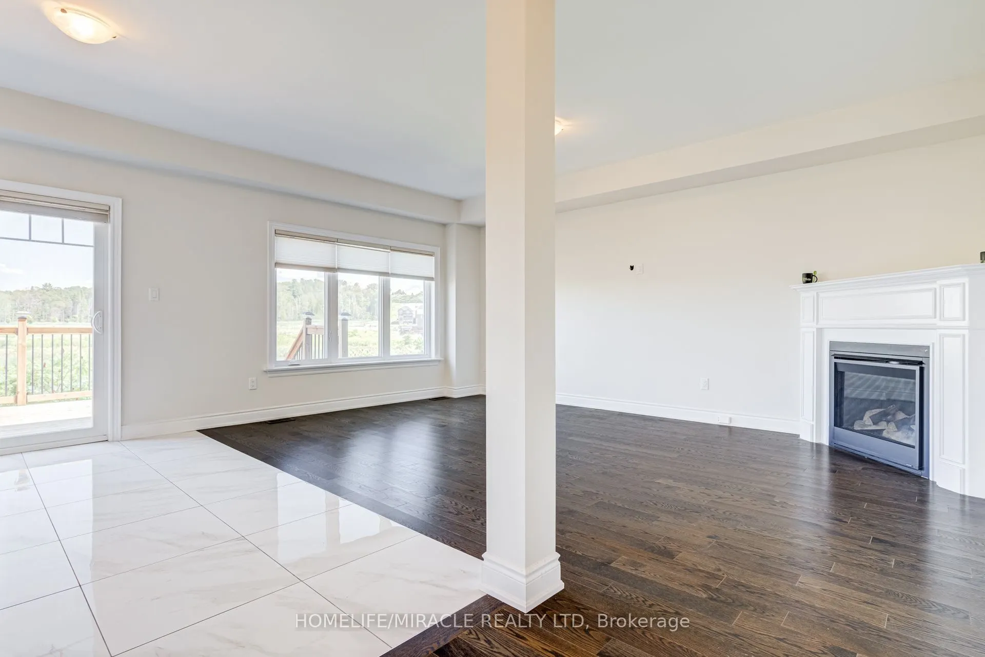 25 Lorne Thomas Place