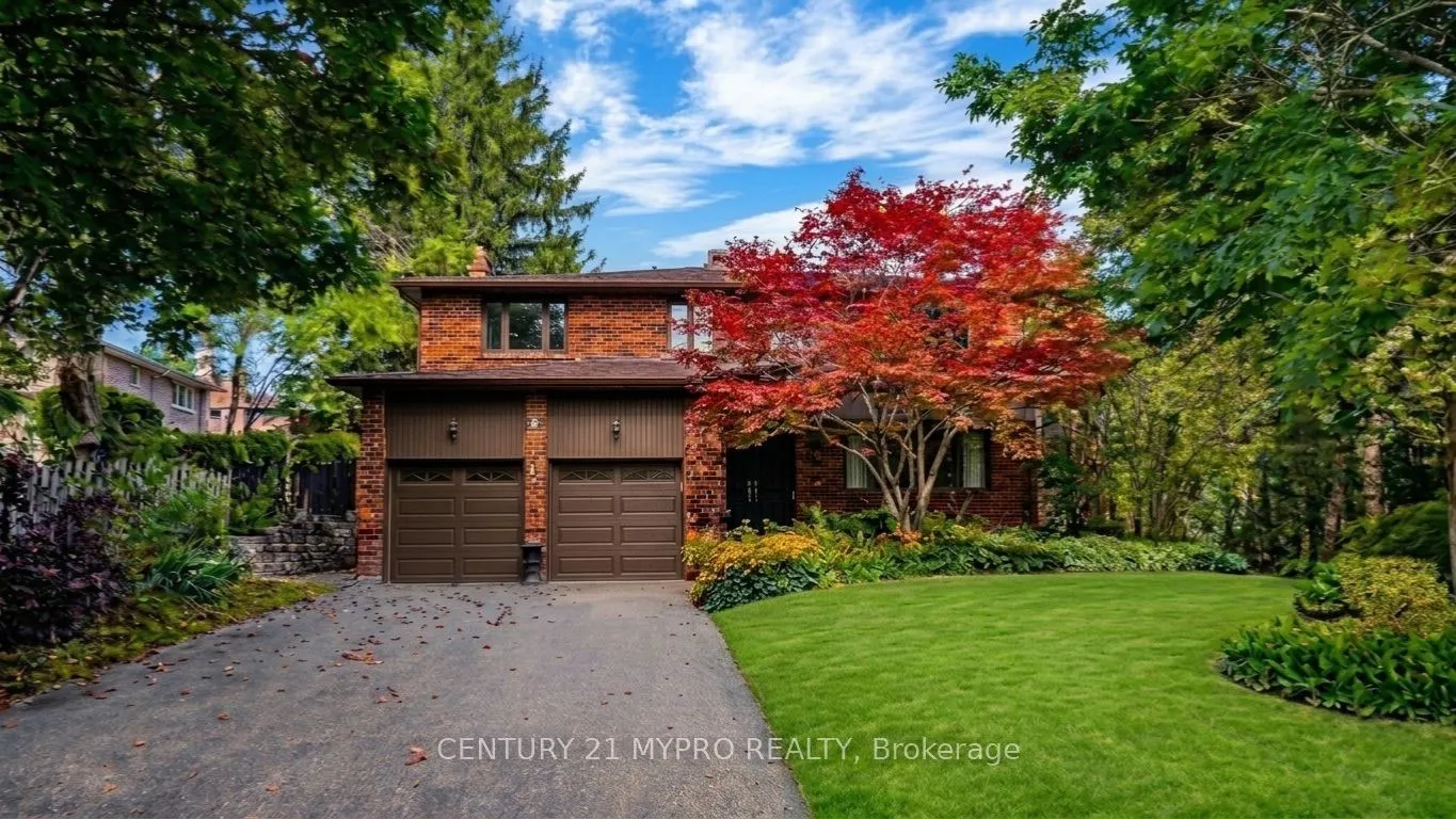 23 Forest Park Crescent