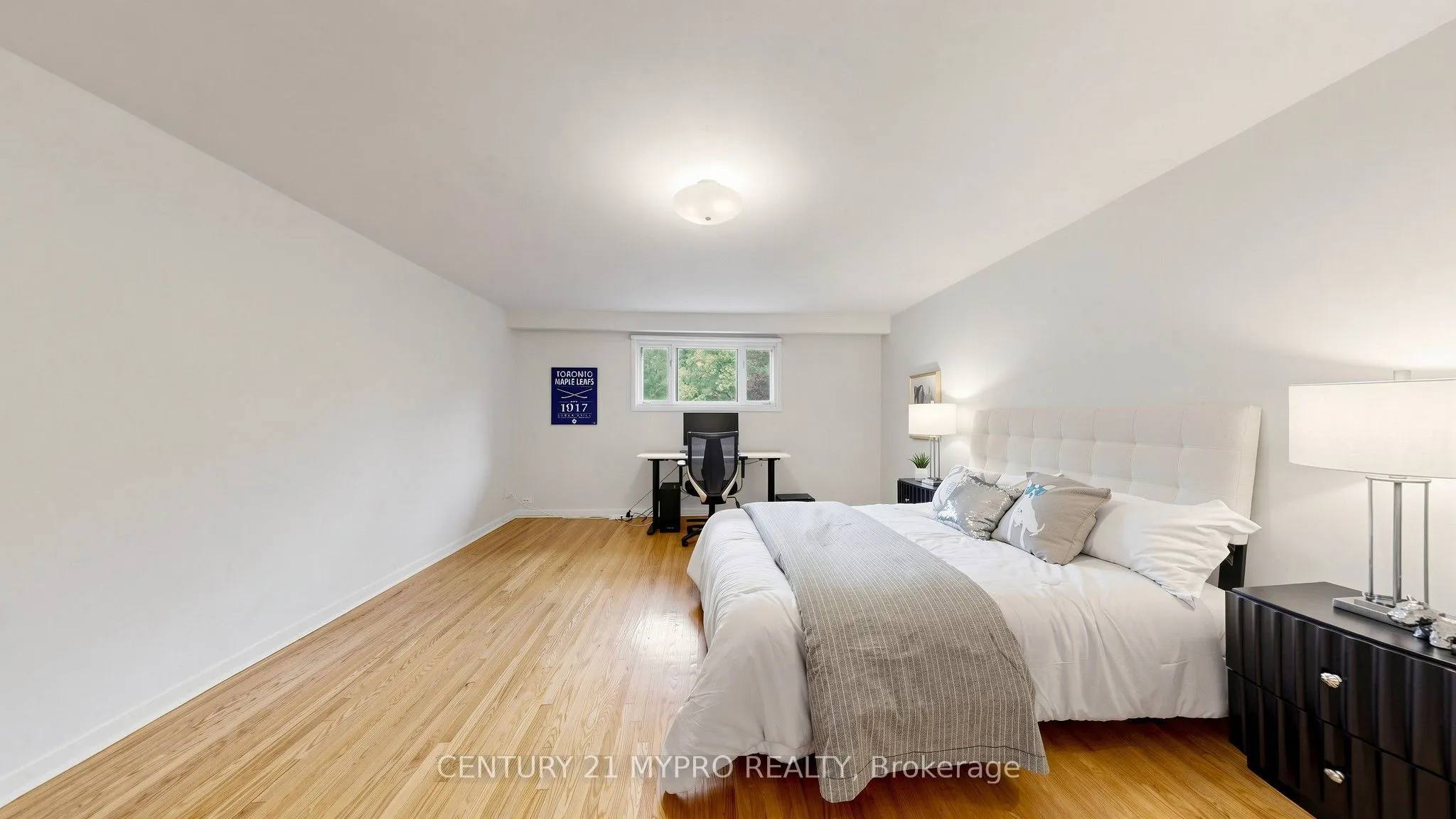 23 Forest Park Crescent