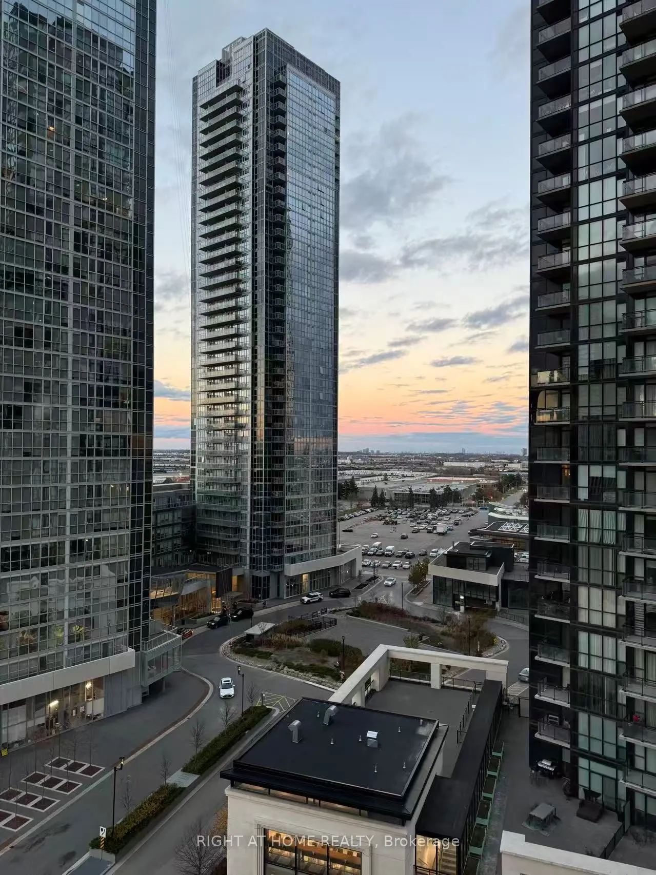 2920 HIGHWAY 7 #1606