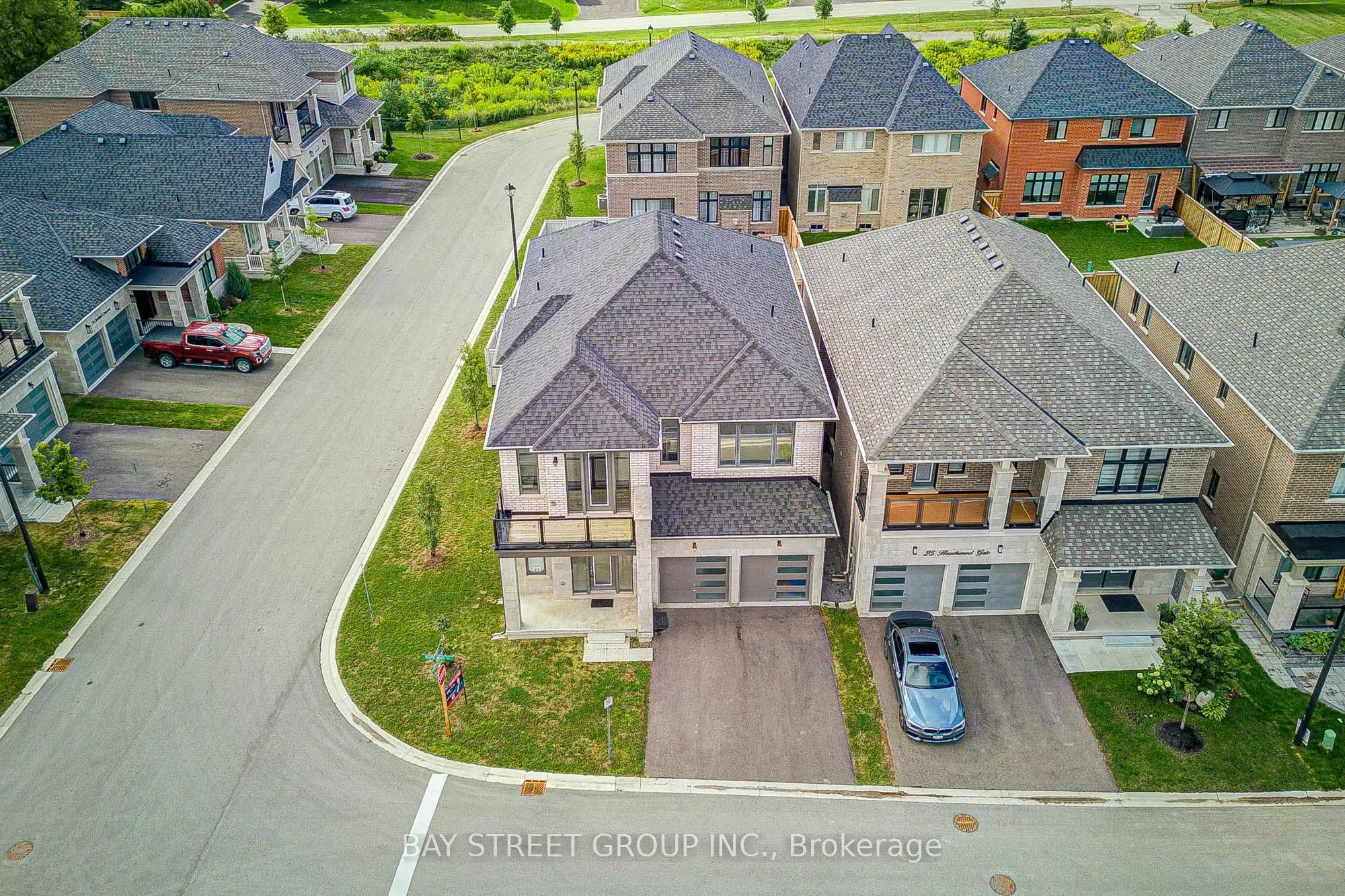 27 Hearthwood Gate