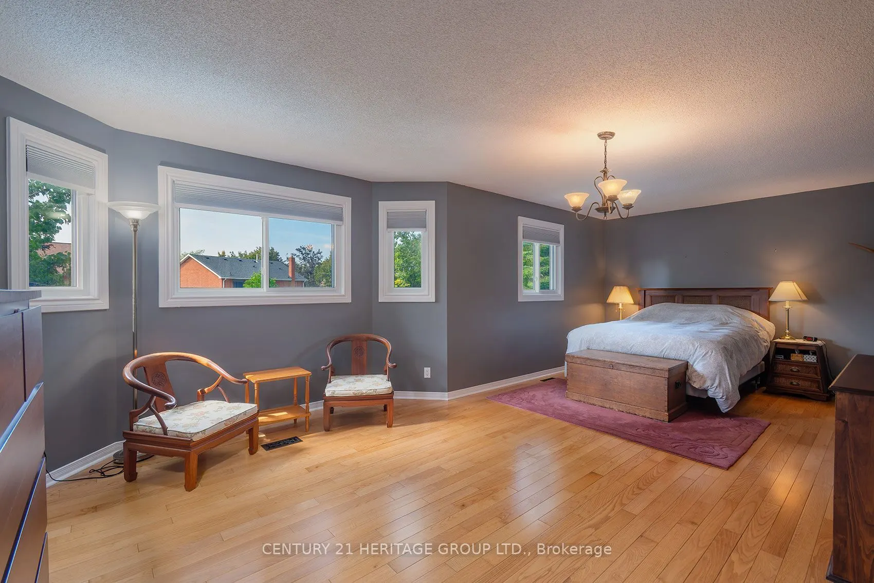 55 Chartwell Crescent