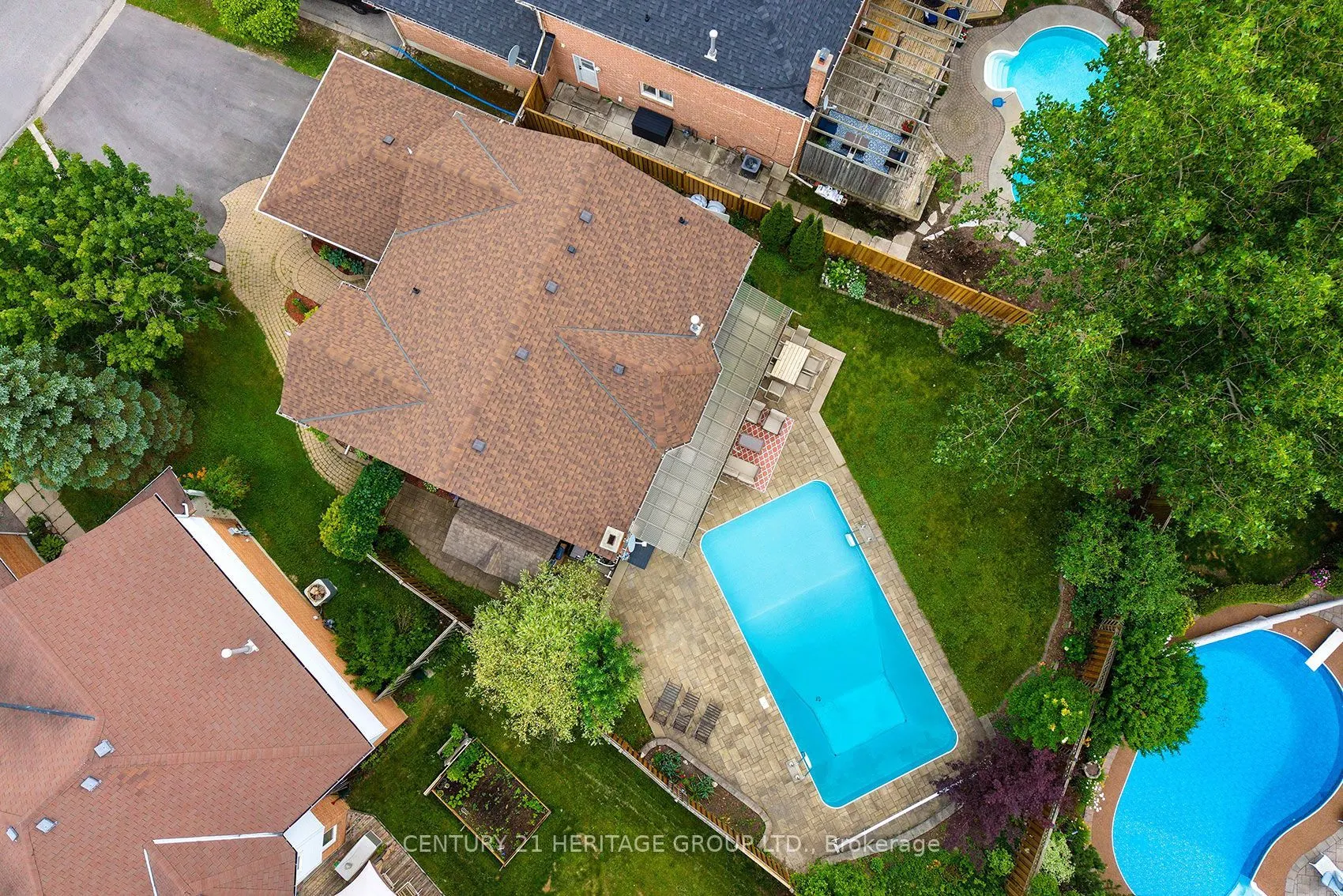 55 Chartwell Crescent