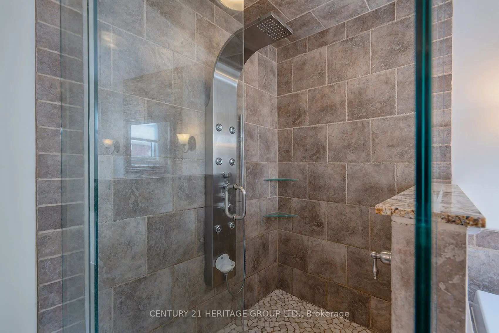 55 Chartwell Crescent
