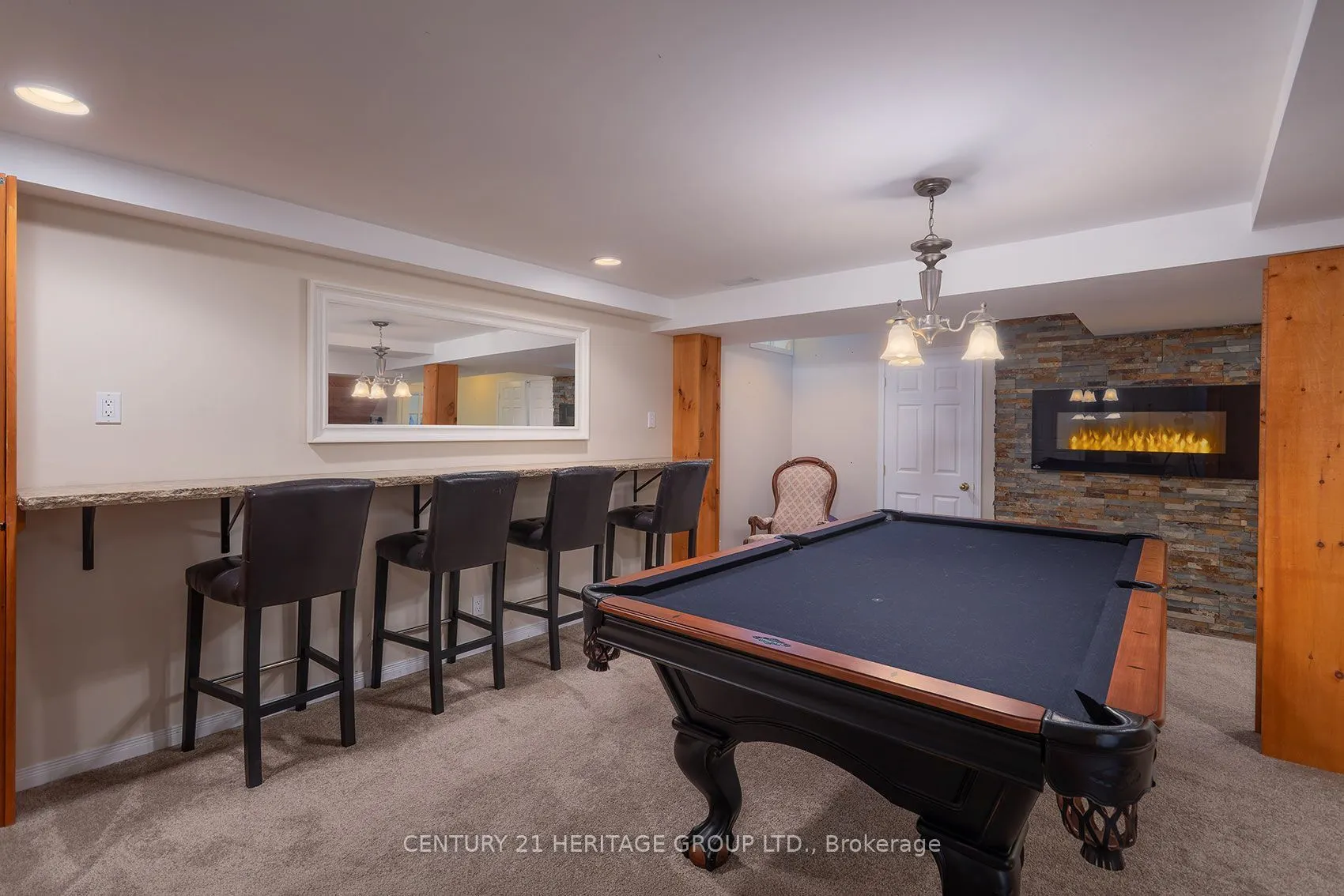 55 Chartwell Crescent