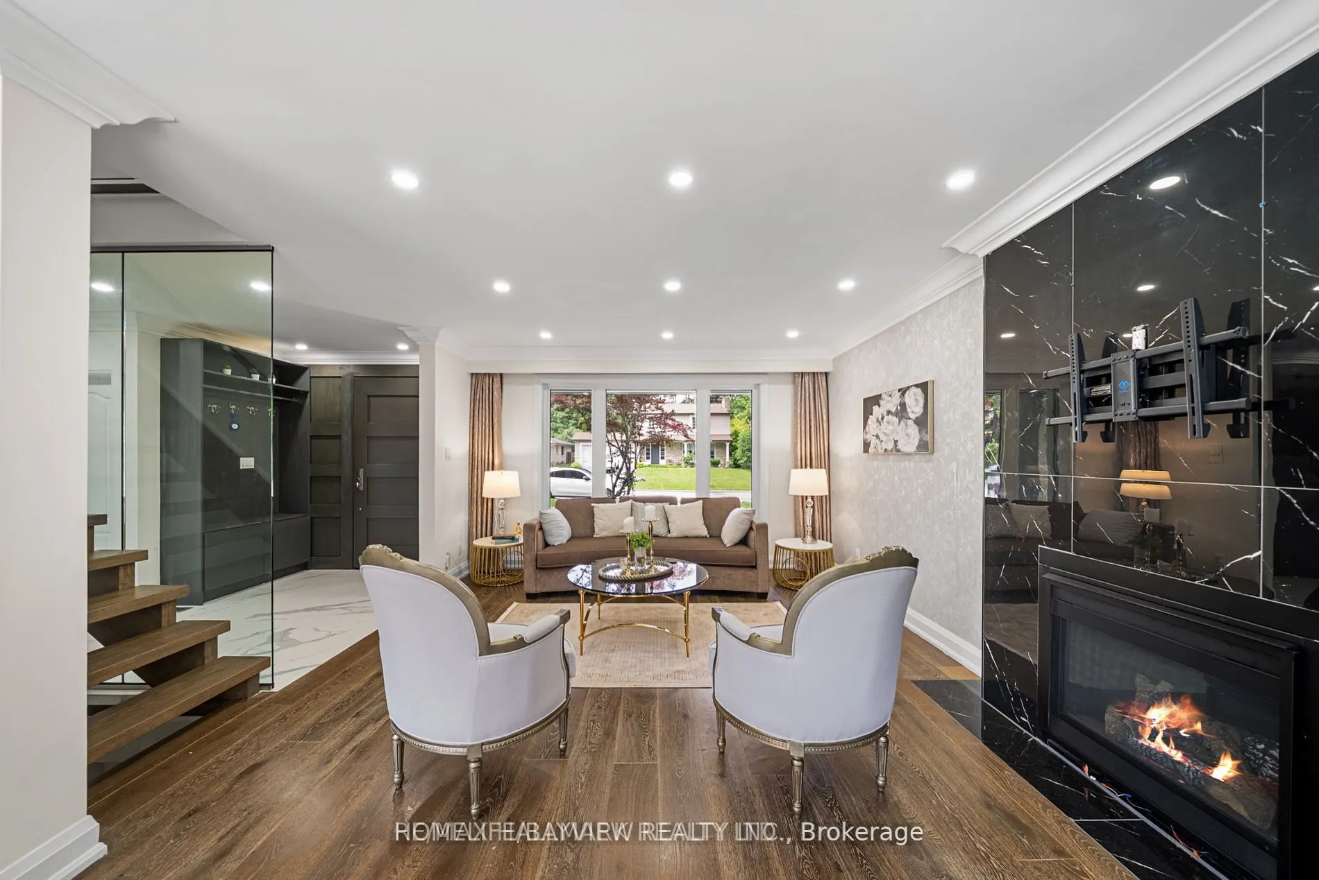 220 Grandview Avenue