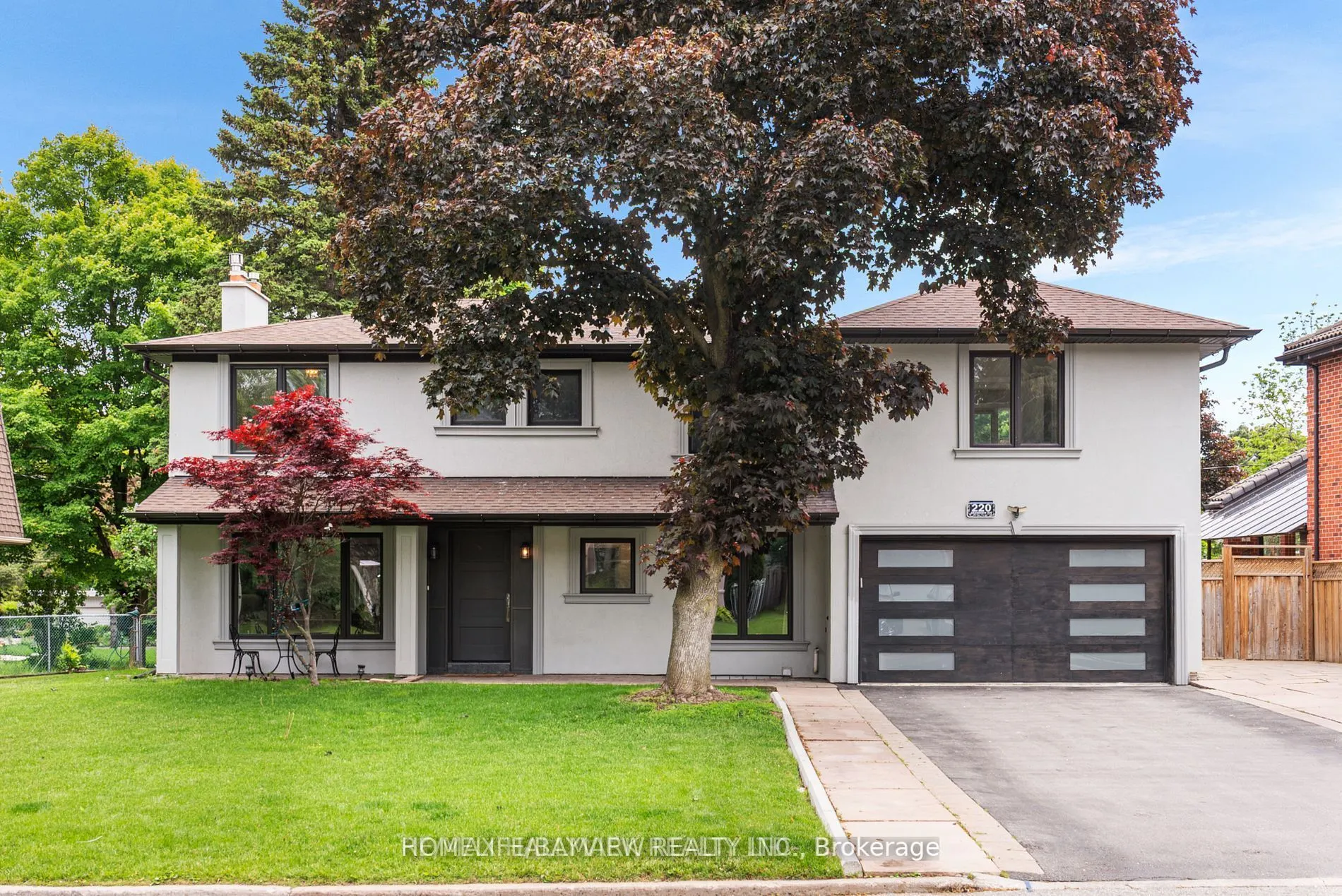 220 Grandview Avenue