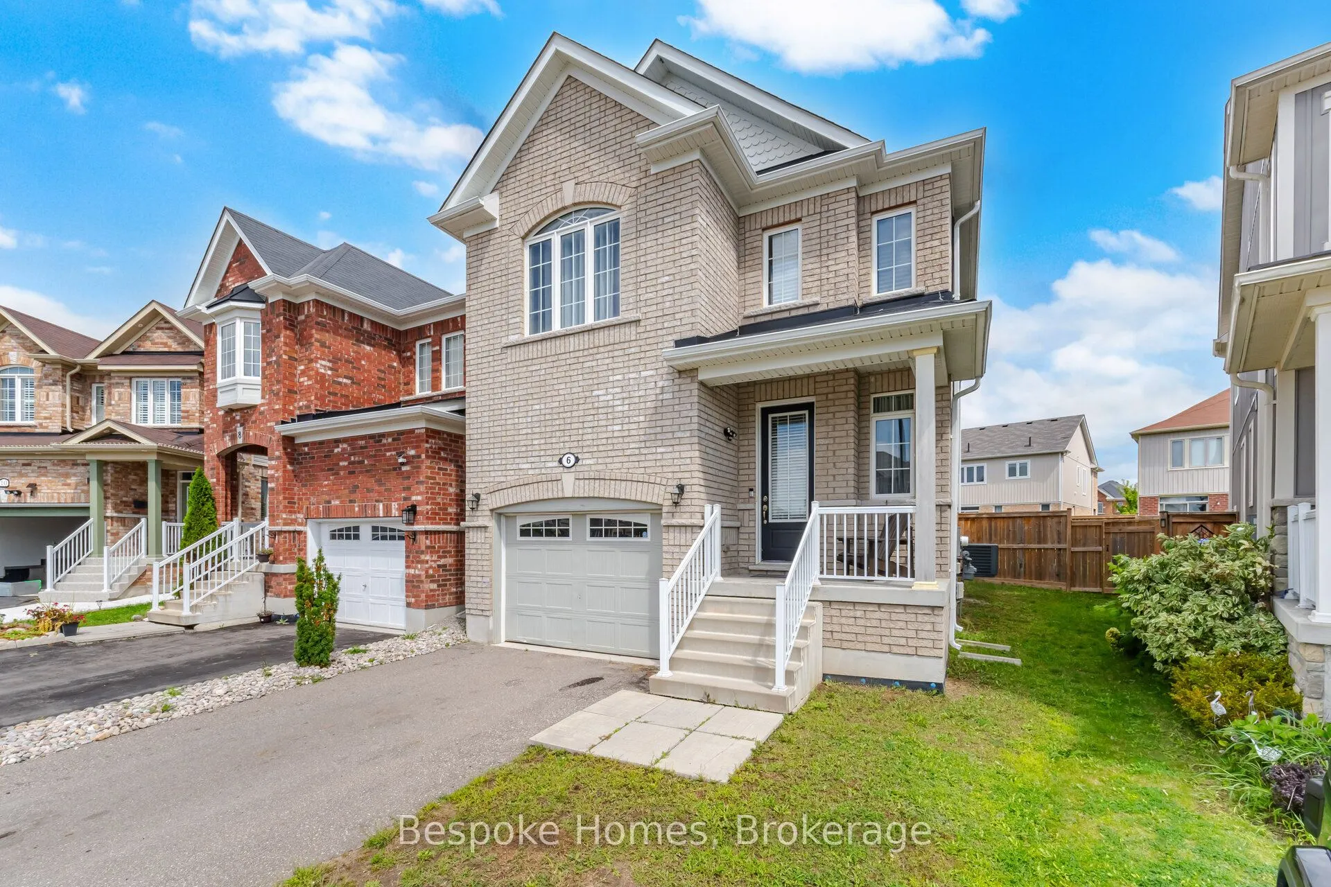6 Hutton Crescent