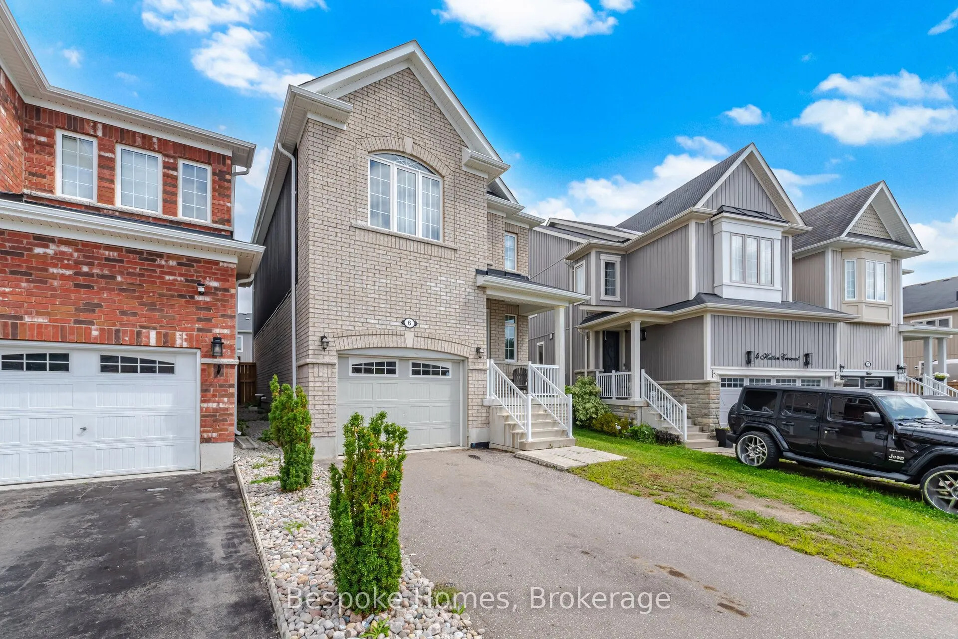 6 Hutton Crescent