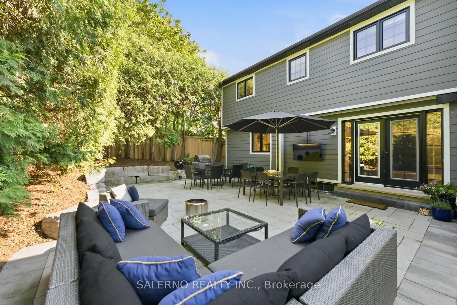 35 Sir Constantine Drive