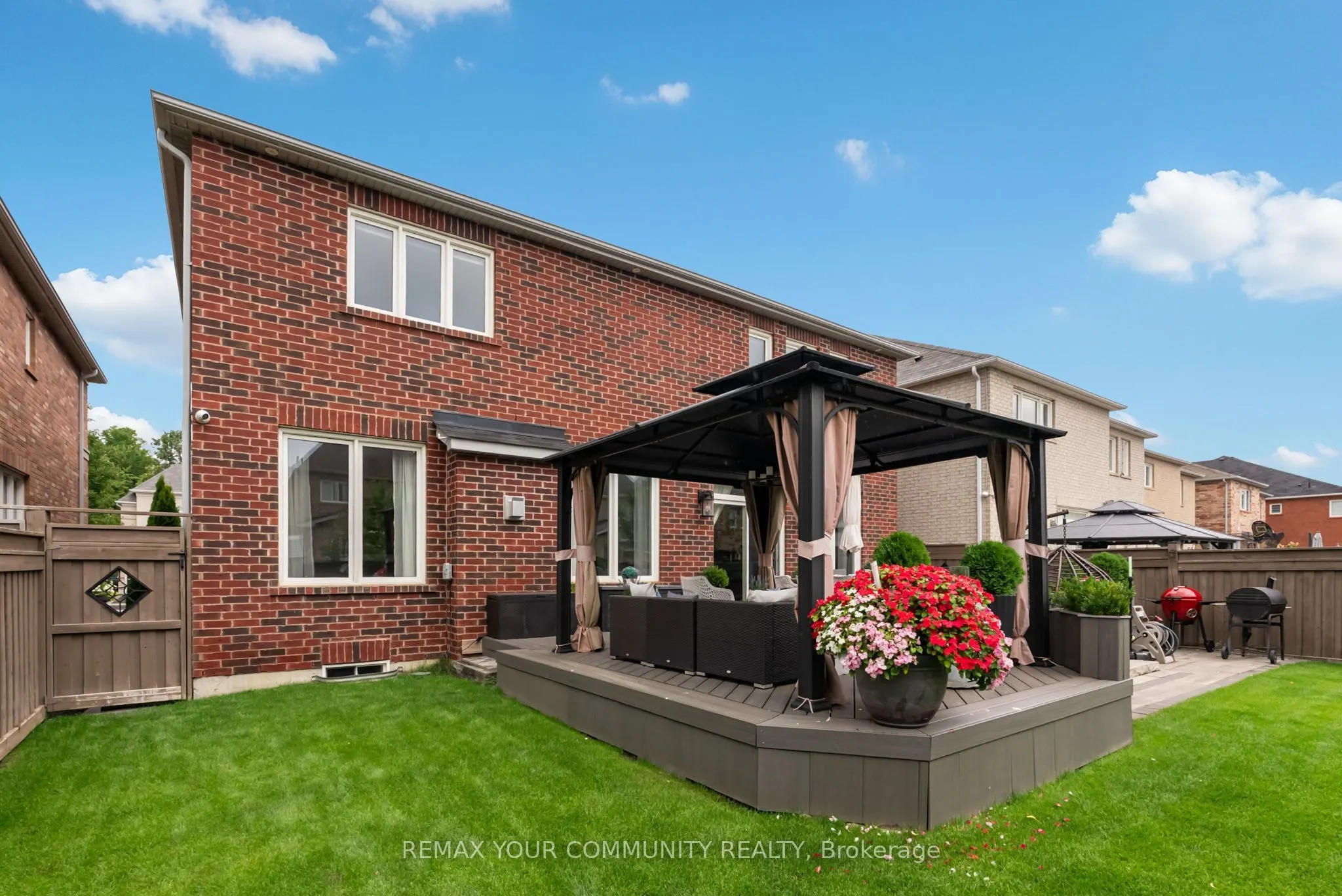 176 Tigertail Crescent