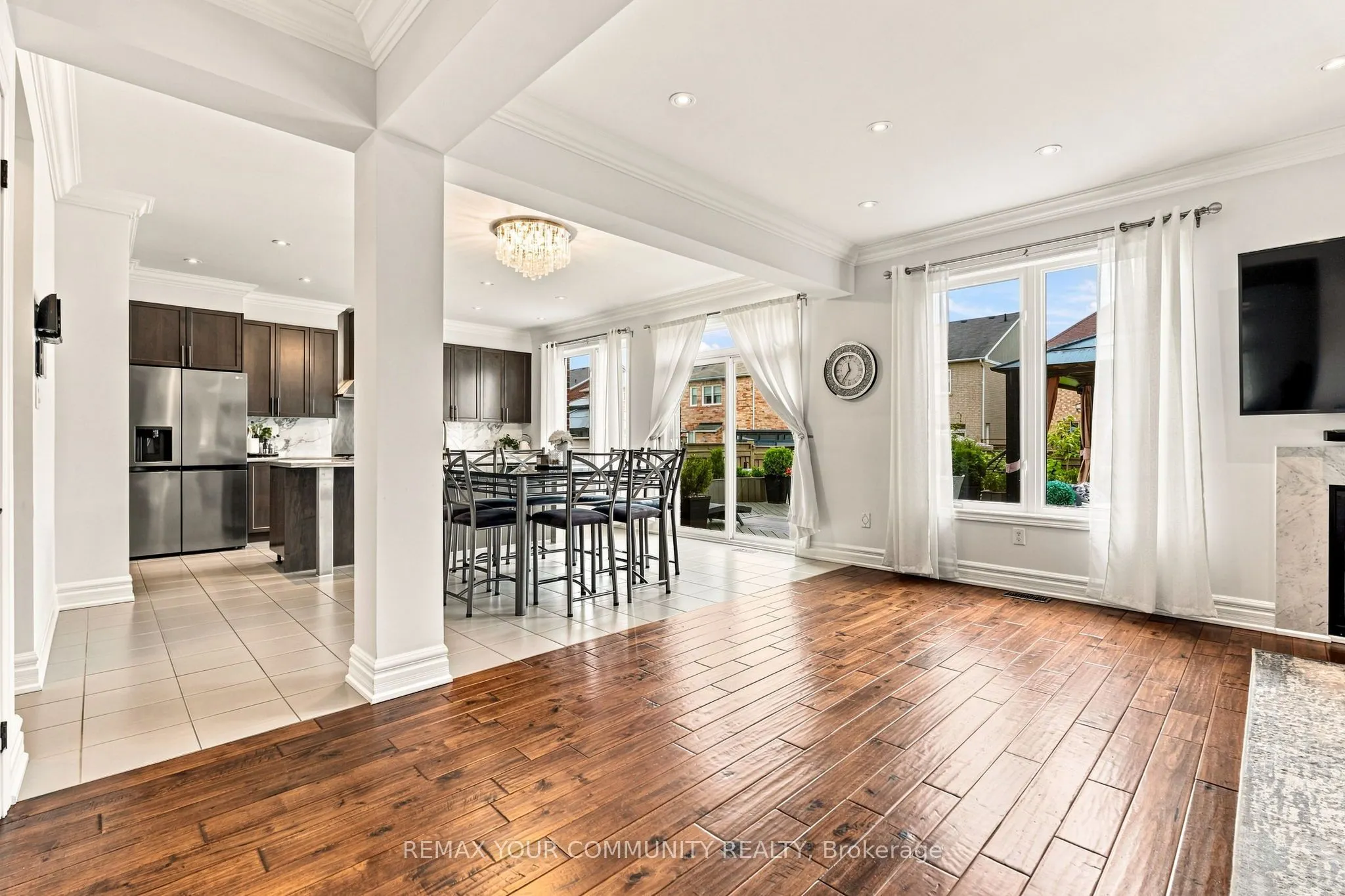 176 Tigertail Crescent