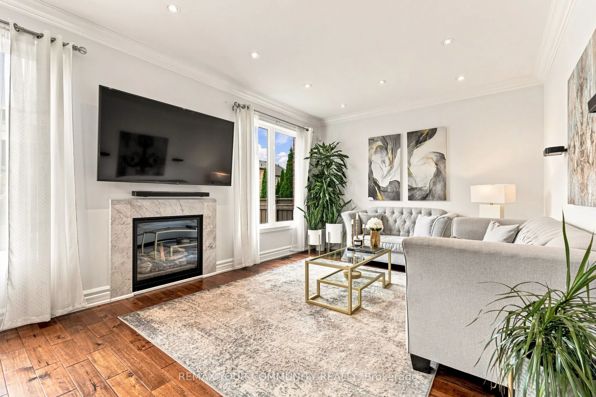 176 Tigertail Crescent