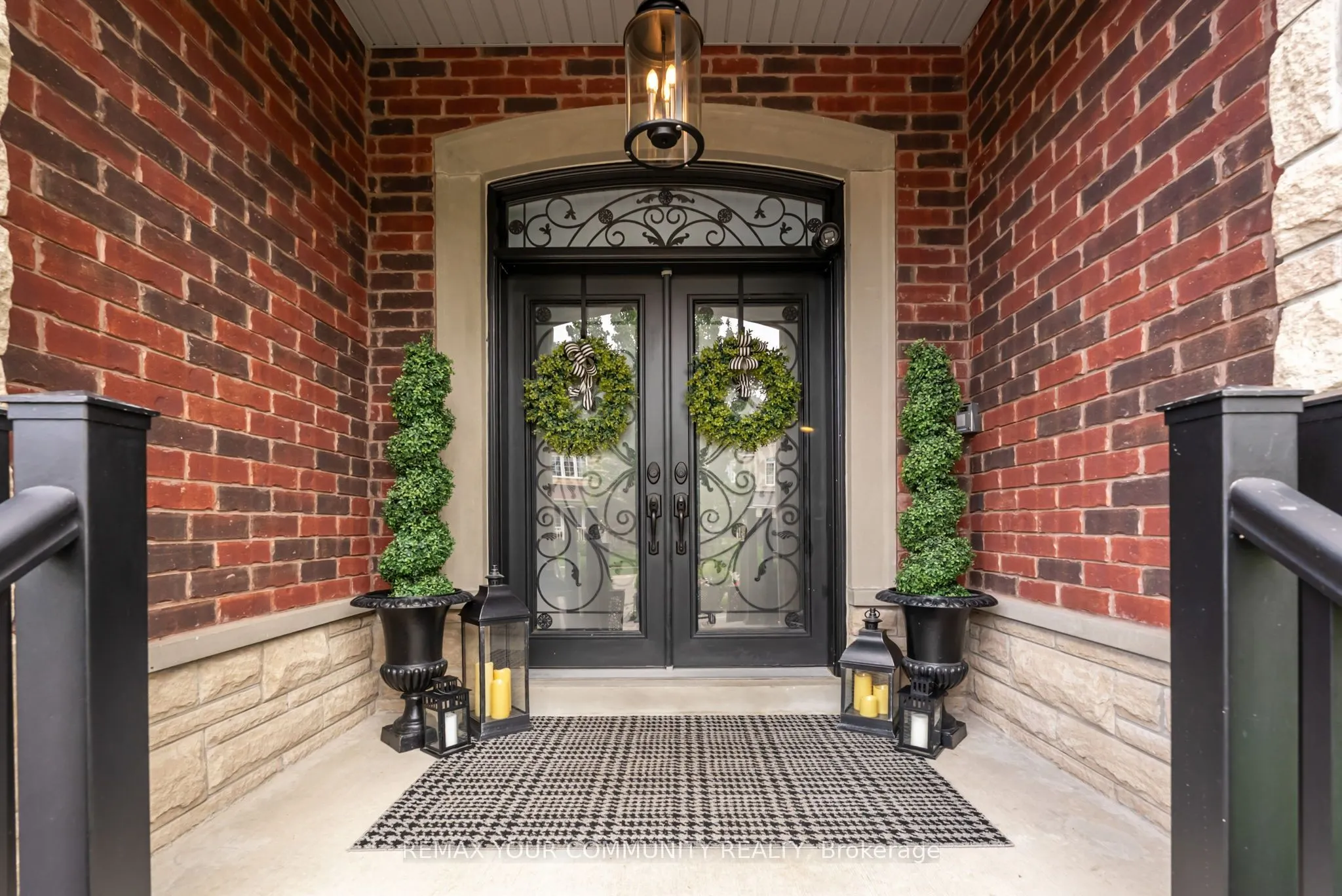 176 Tigertail Crescent