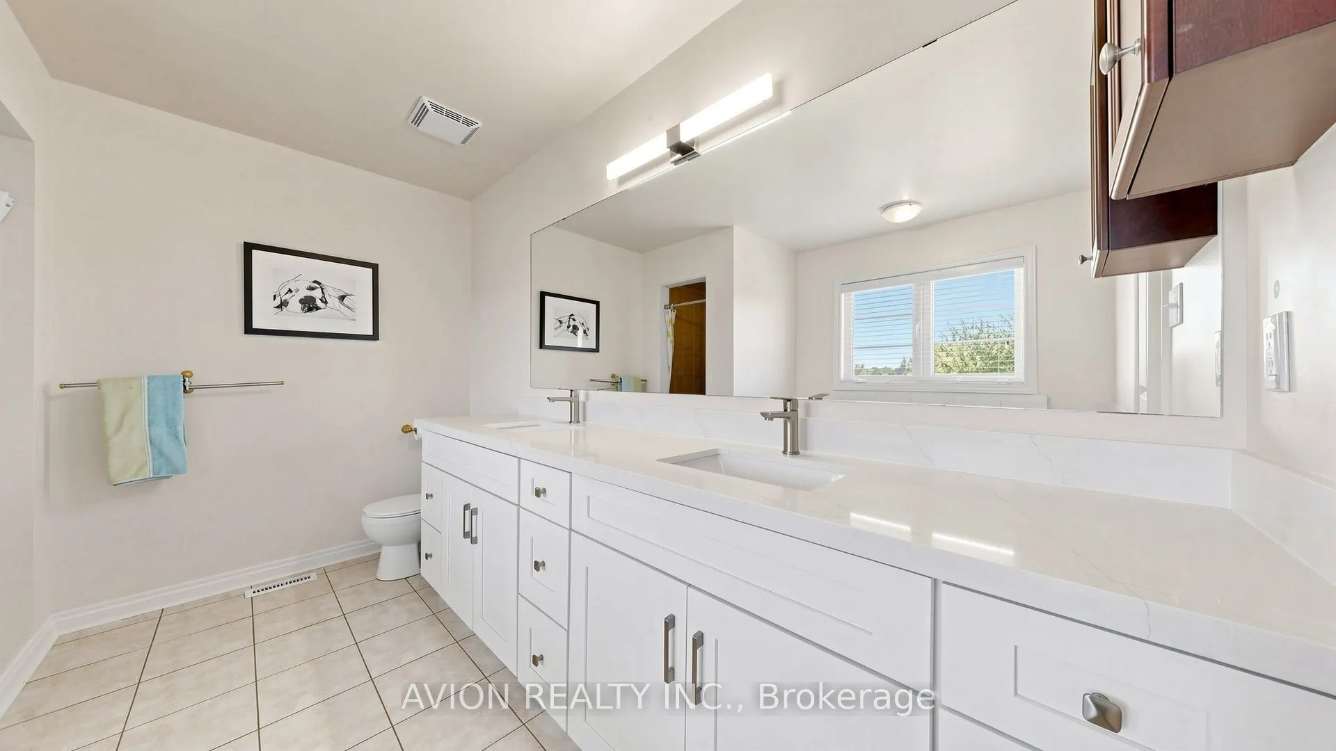 107 Alexander Lawrie Avenue