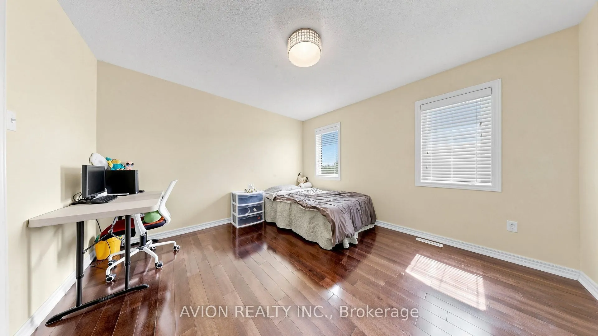 107 Alexander Lawrie Avenue