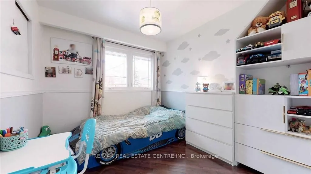 259 Simcoe Road