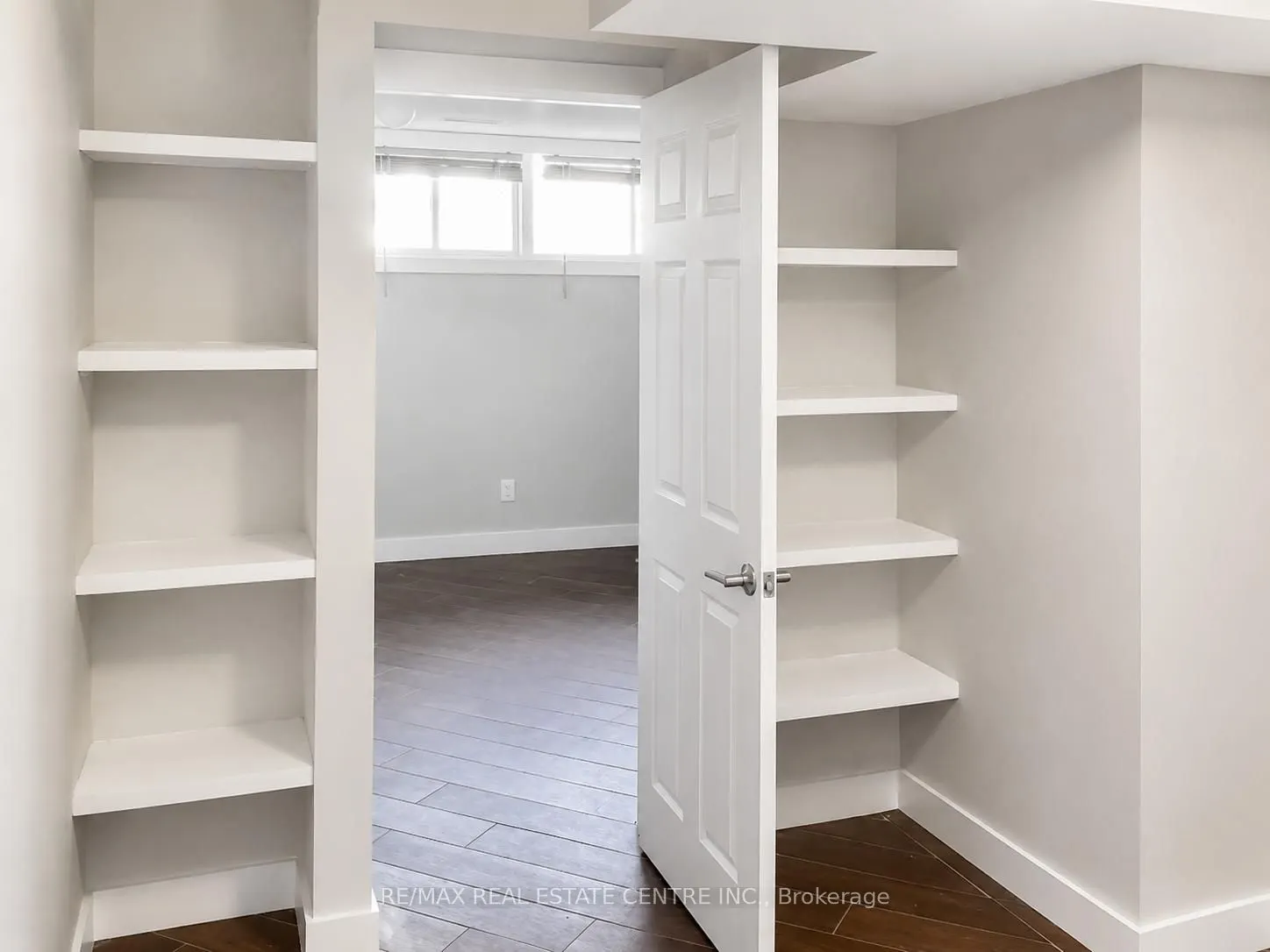 259 Simcoe Road