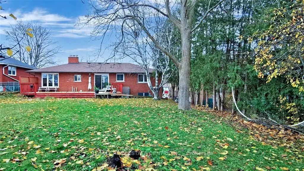 259 Simcoe Road