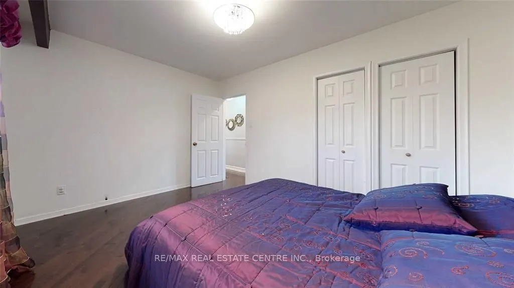 259 Simcoe Road