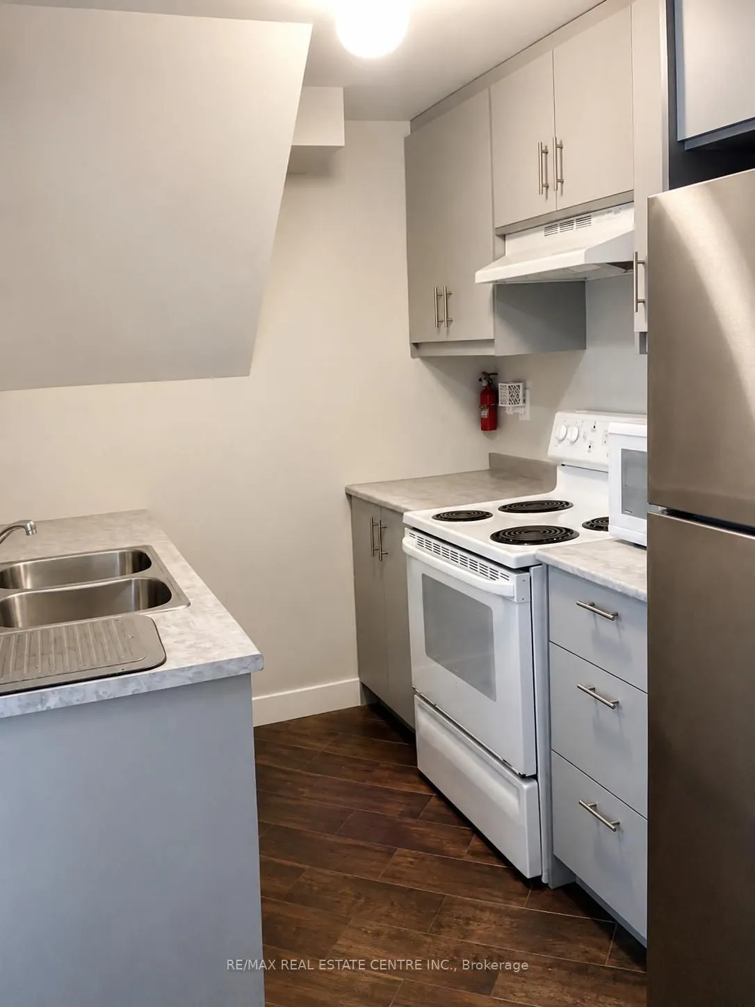 259 Simcoe Road