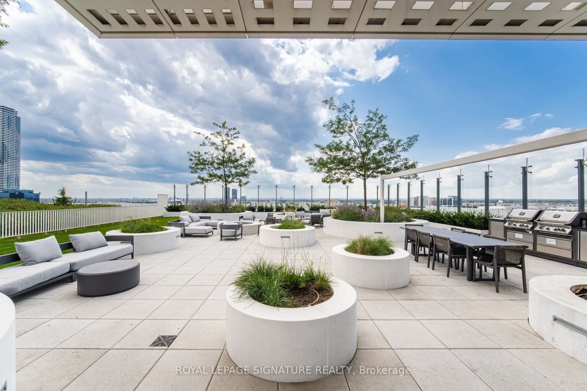 898 Portage Parkway #5301