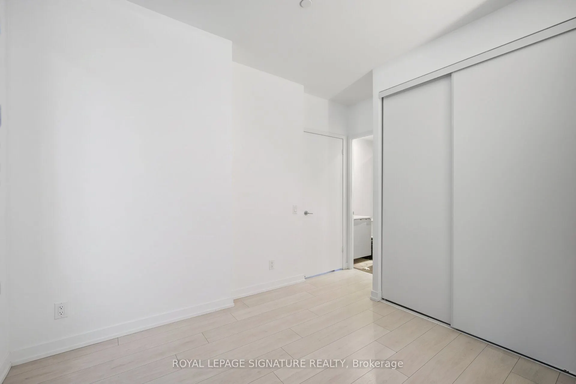 898 Portage Parkway #5301
