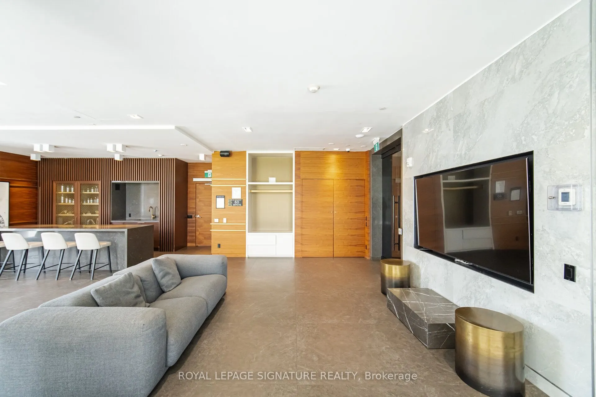 898 Portage Parkway #5301