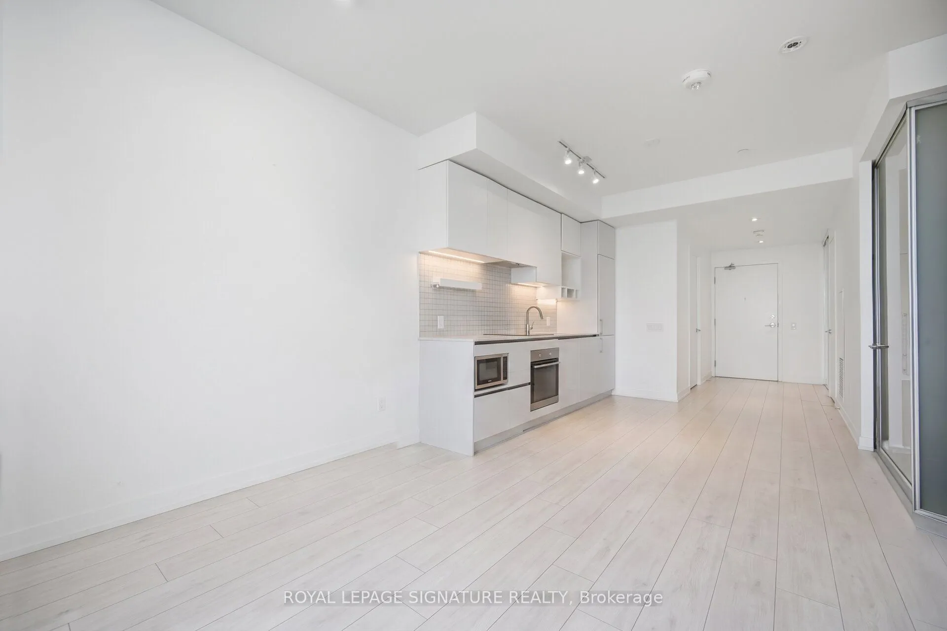 898 Portage Parkway #5301