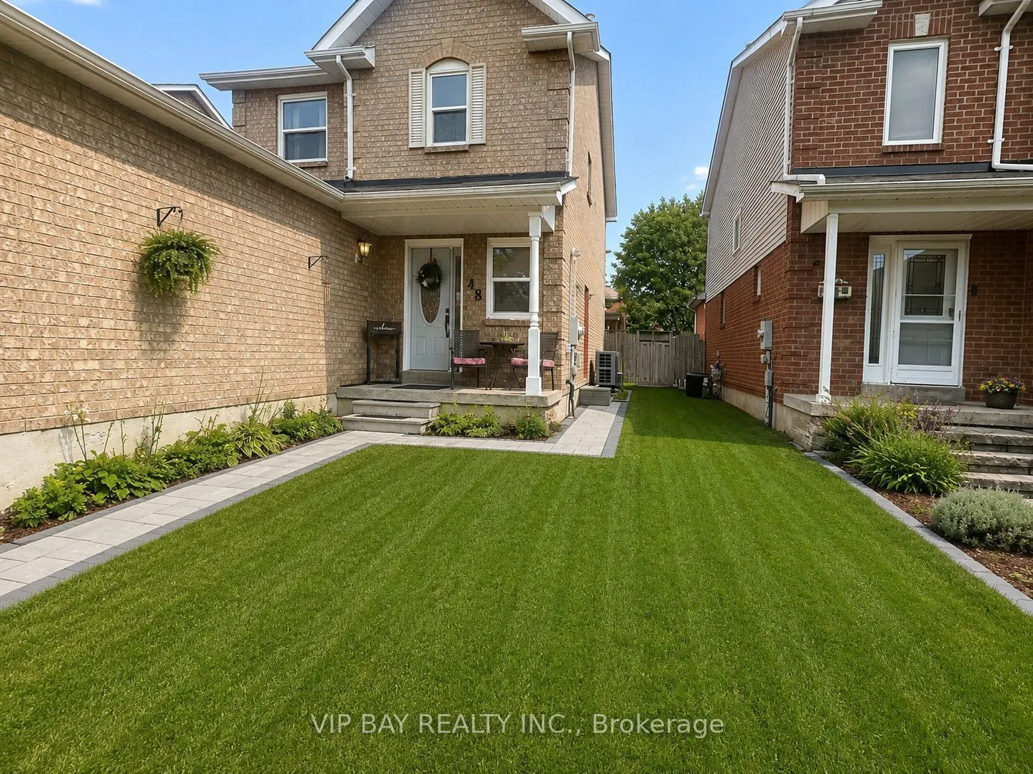 48 Verona Crescent #Lower
