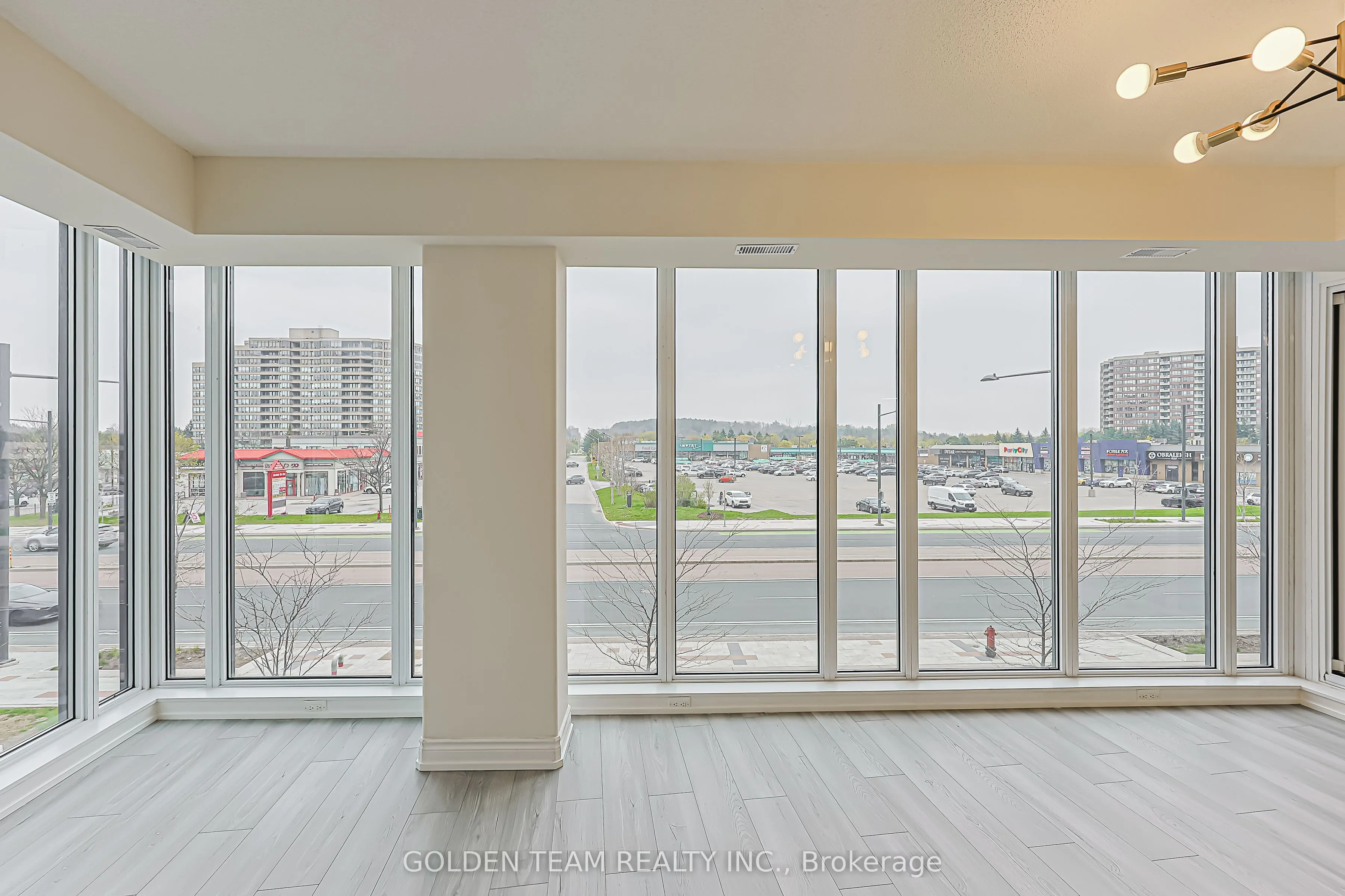 9600 Yonge Street #218B