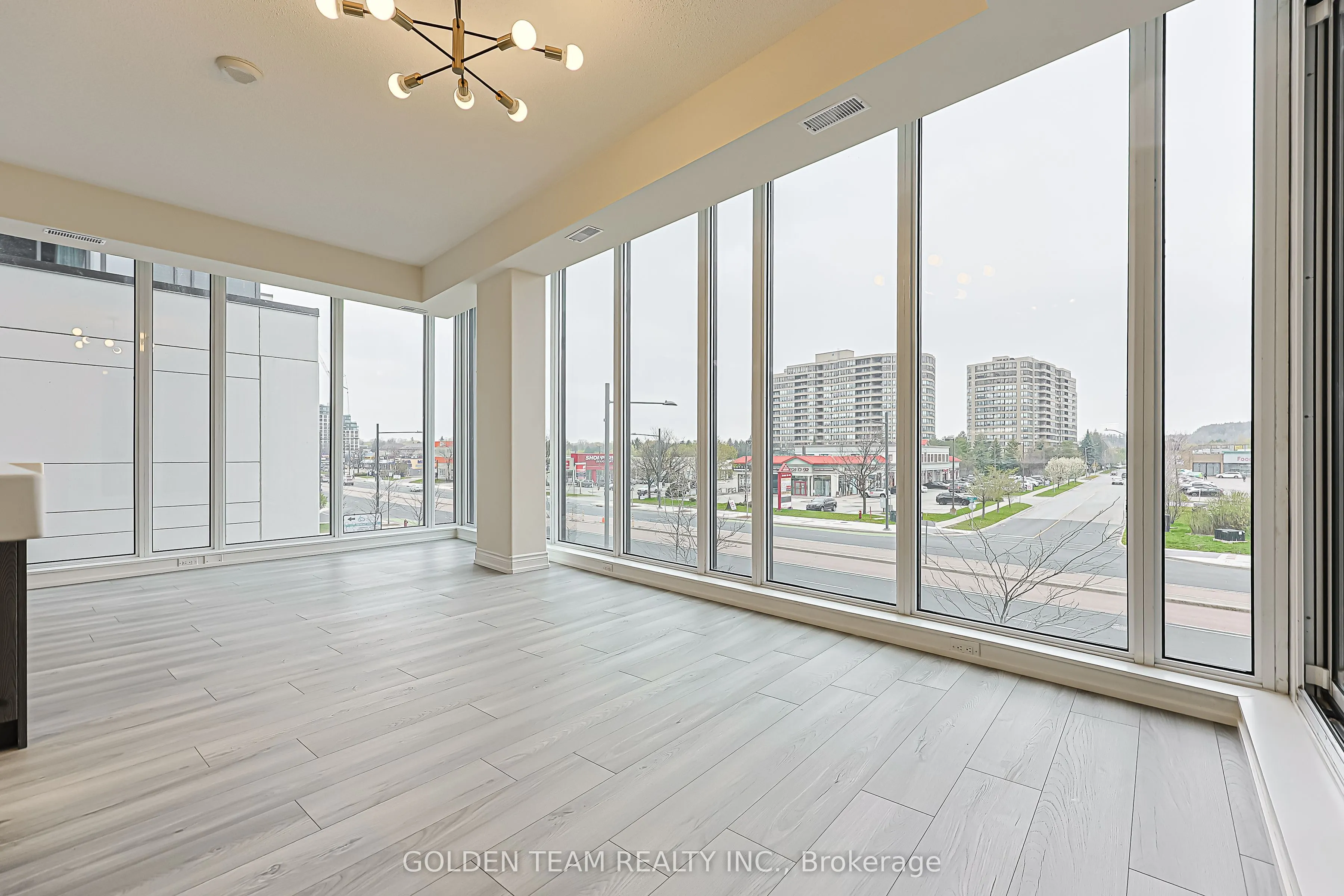 9600 Yonge Street #218B