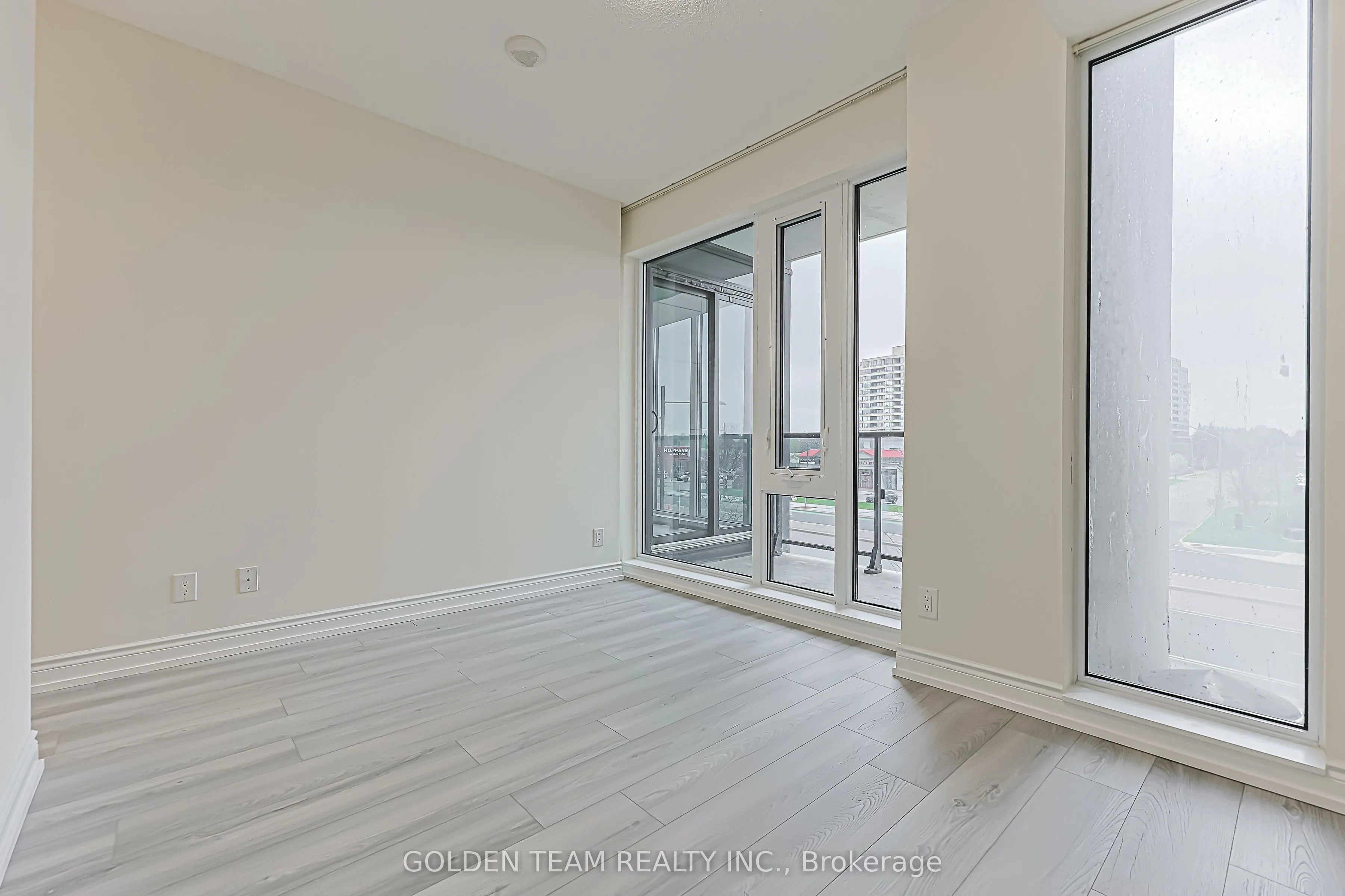 9600 Yonge Street #218B
